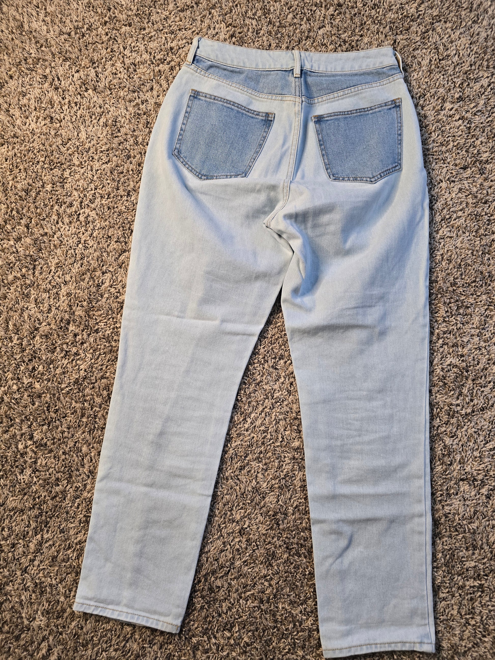 PacSun Patchwork Mom Jeans – Size 26 image 4