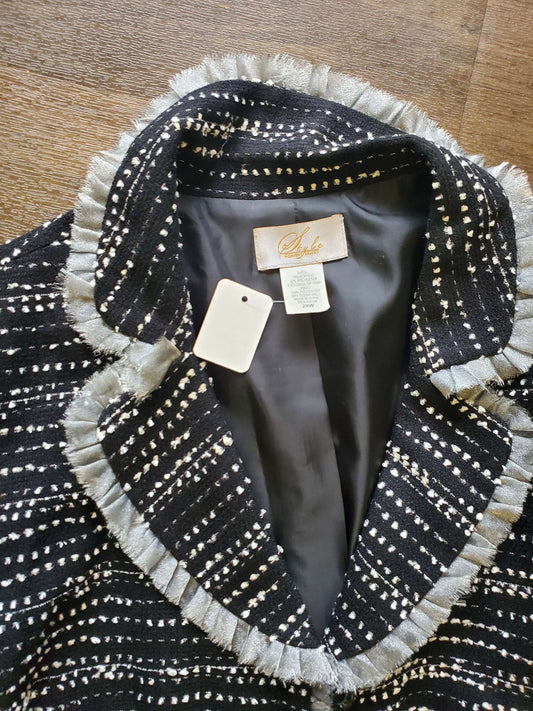 Style midnight velvet skirt suit size 24 image 1