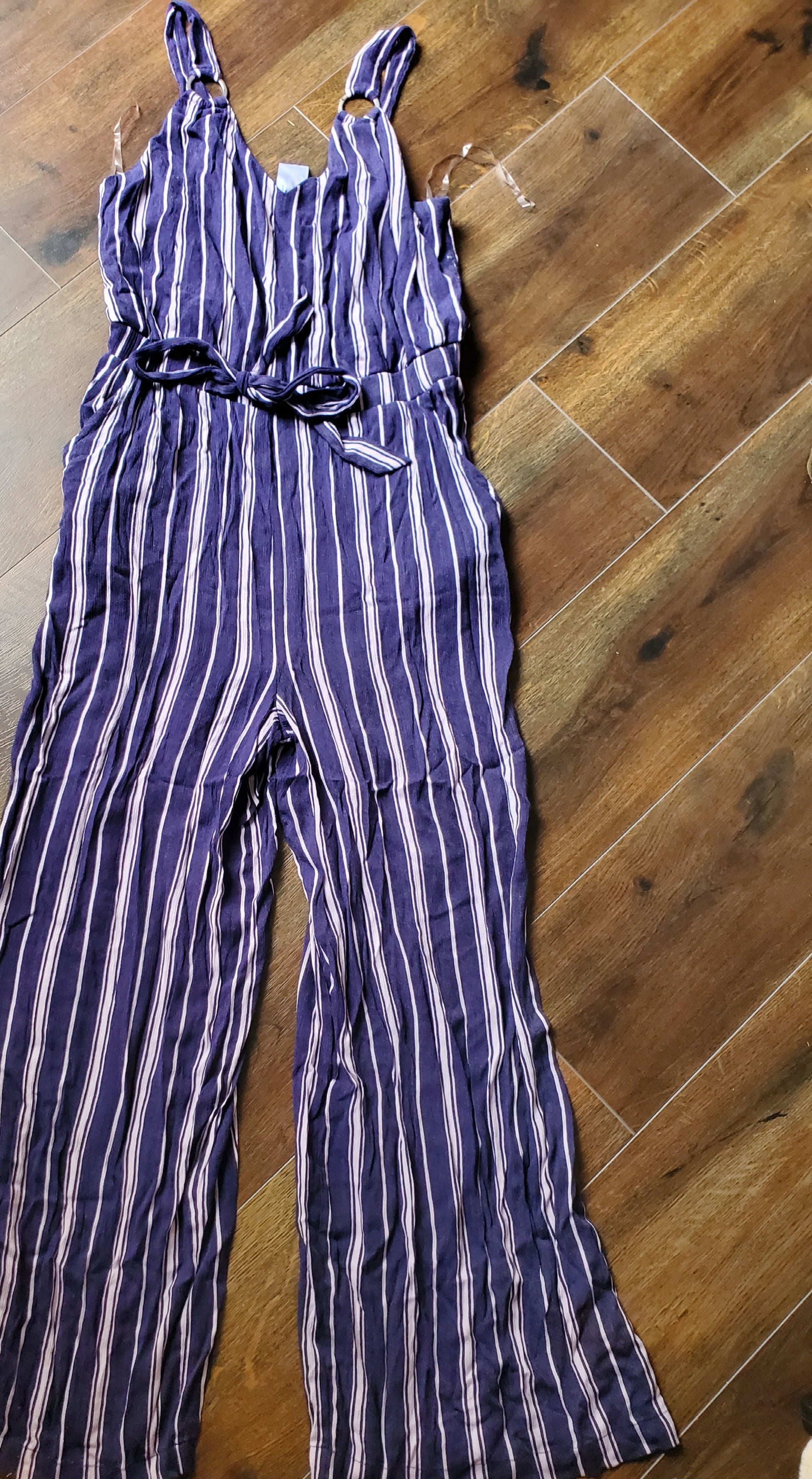 Women all in one romper  size XL image 4