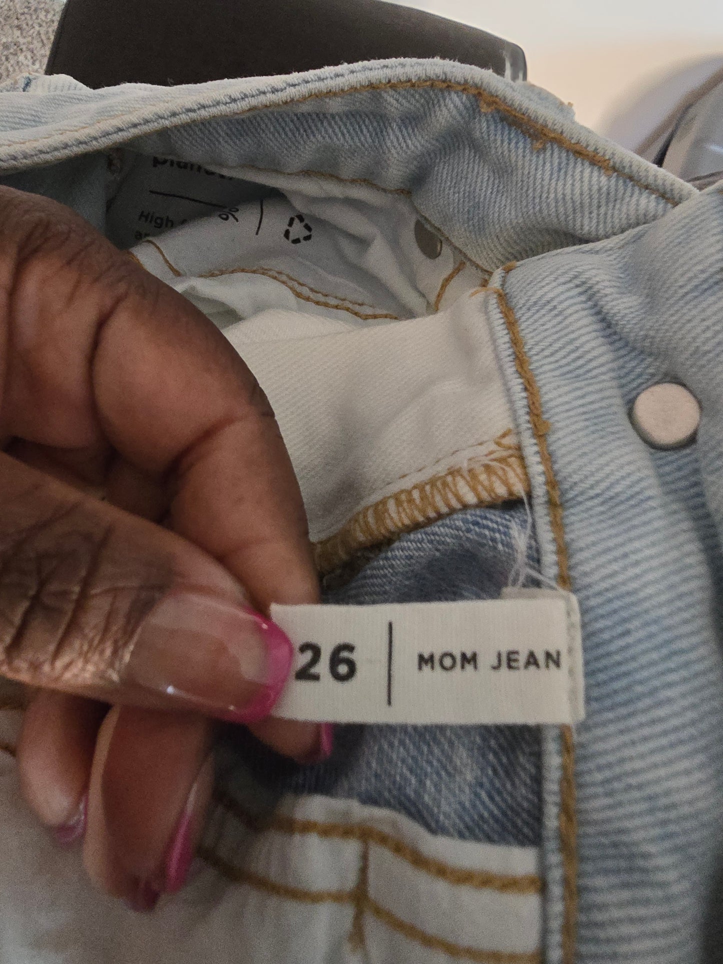 PacSun Patchwork Mom Jeans – Size 26 image 6