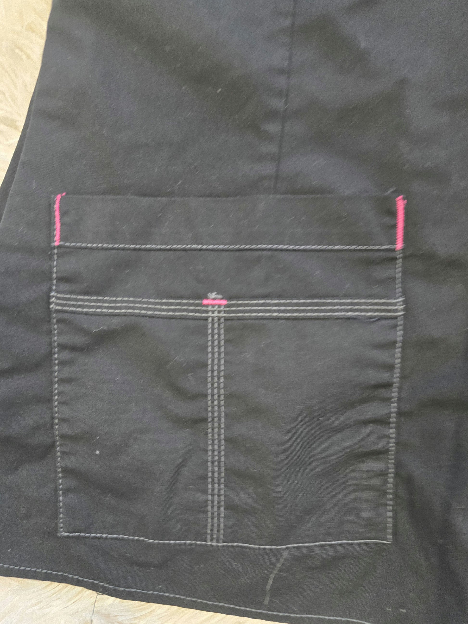 set of 3 Black Wonder Flex scrub tops, size small image 2