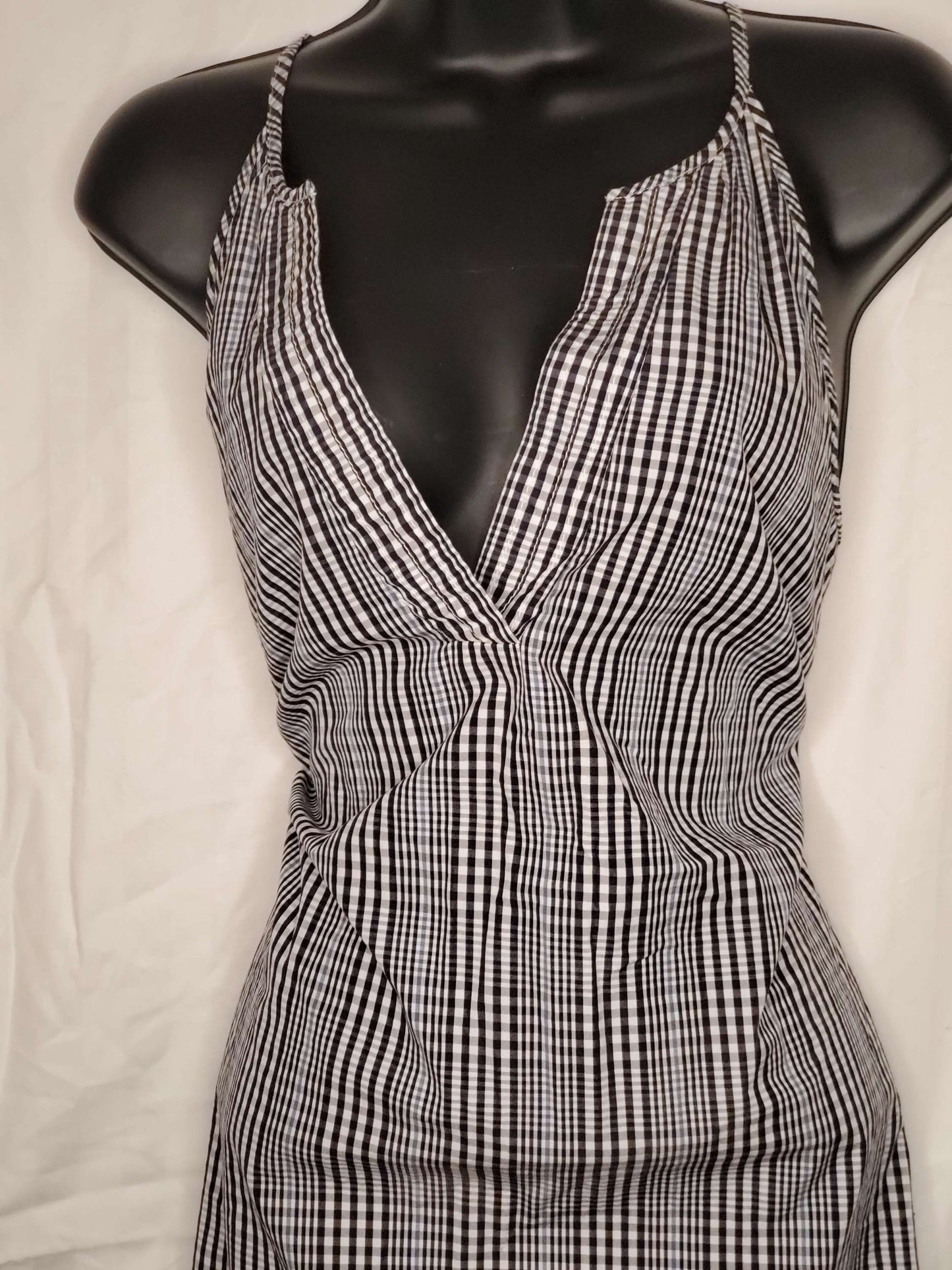 J Crew black and white v cut above knee dress size 8 image 0