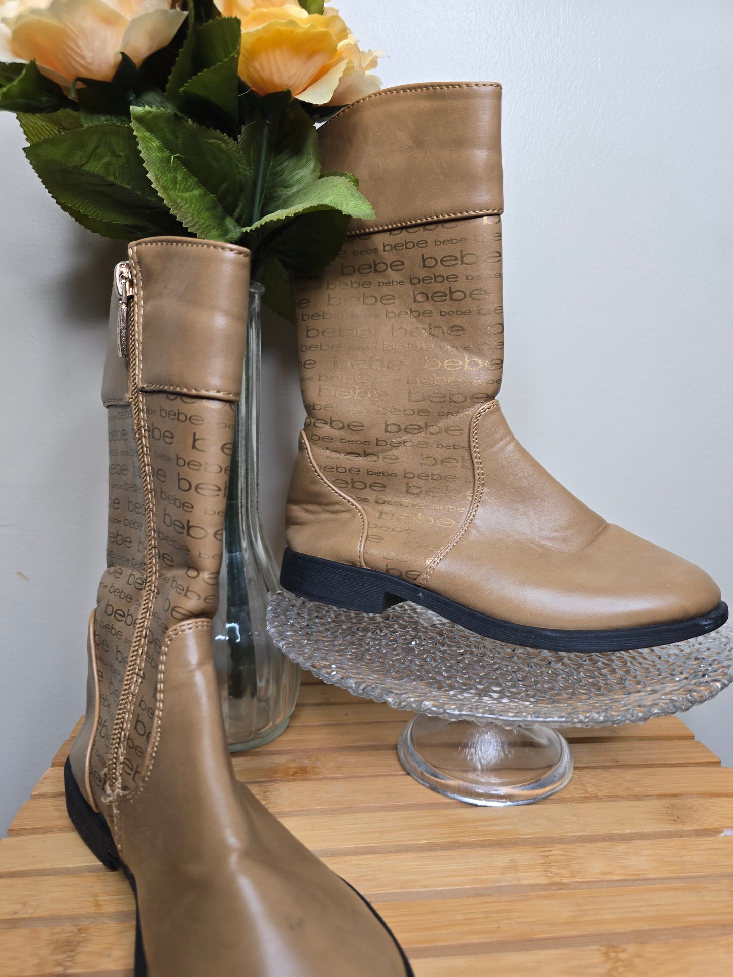 Girl boots Bebe size 12 image 2