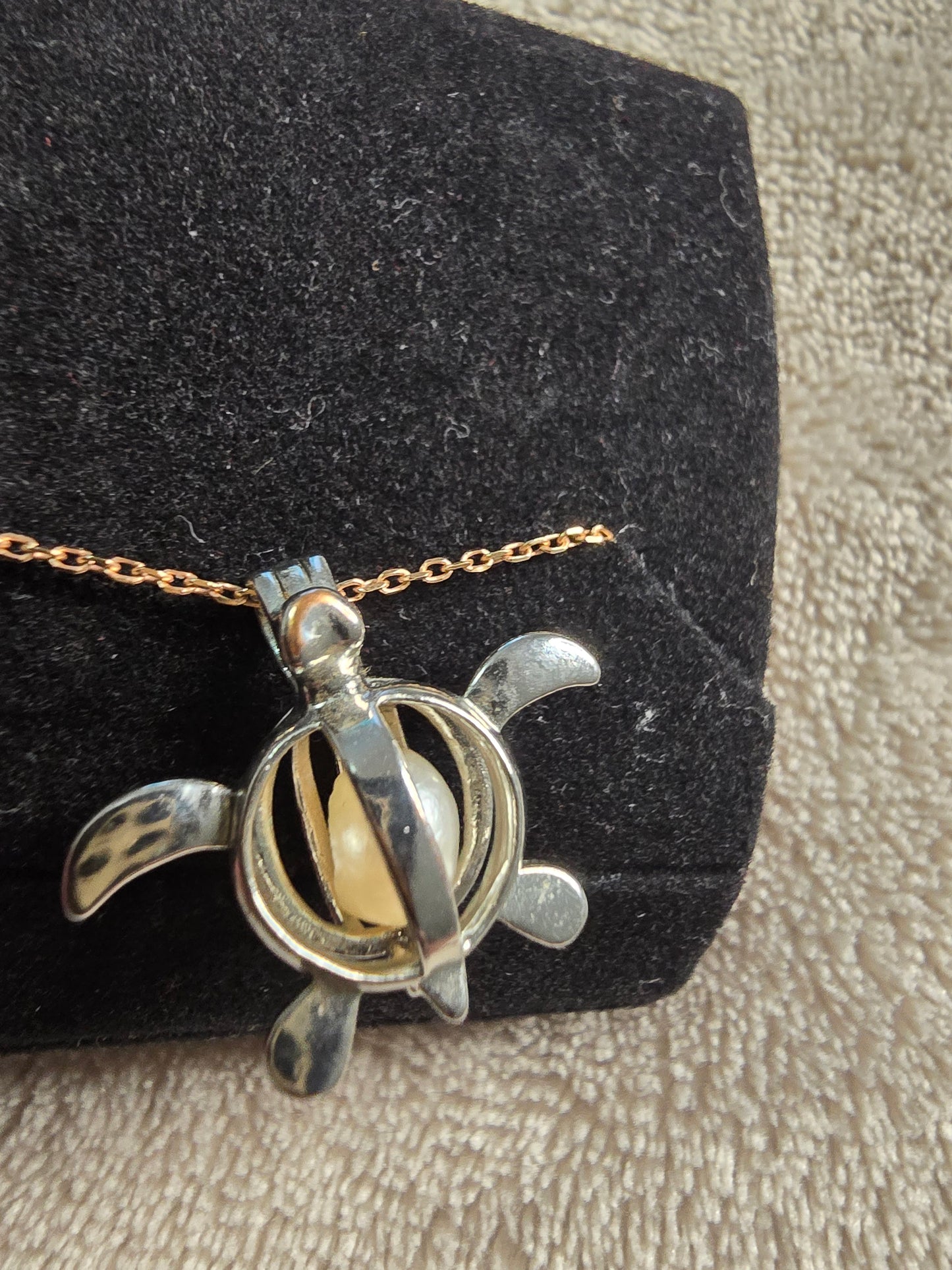 Silver color Sea Turtle Pearl Pendant Necklace image 3