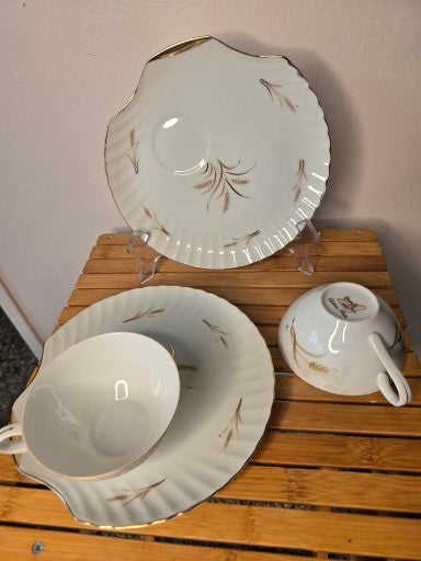 Vintage Wheat Pattern Fine China Tea Cup Set image 0