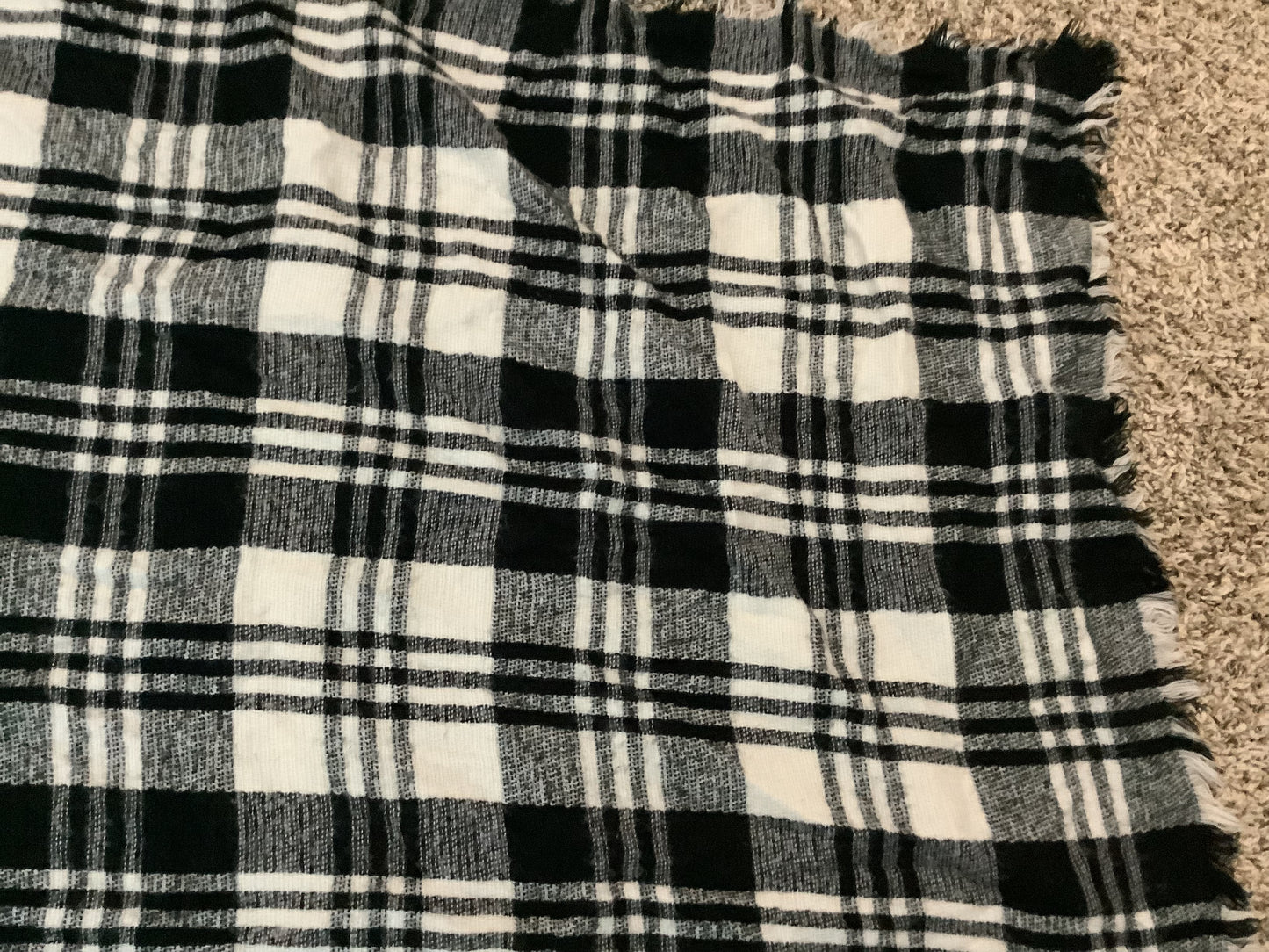 Long Black and white plaid Scarf image 2