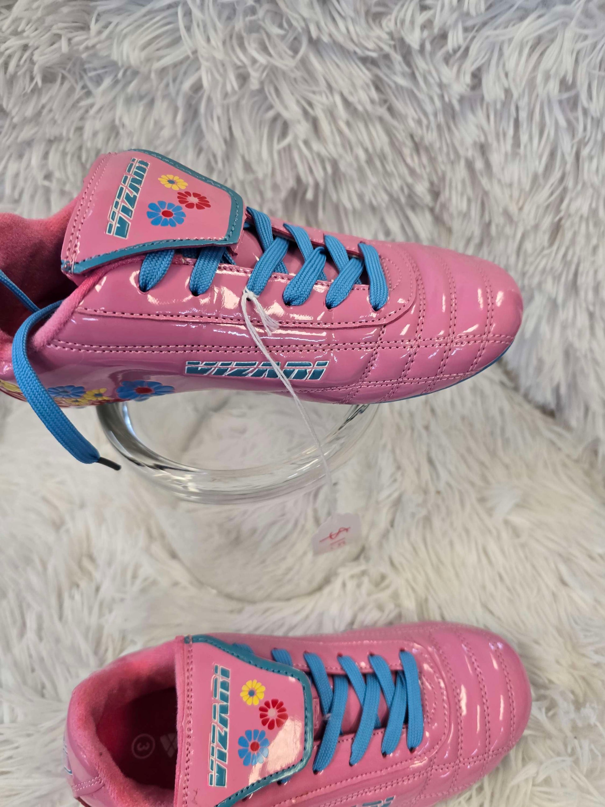 Pink football boots 3Y image 1