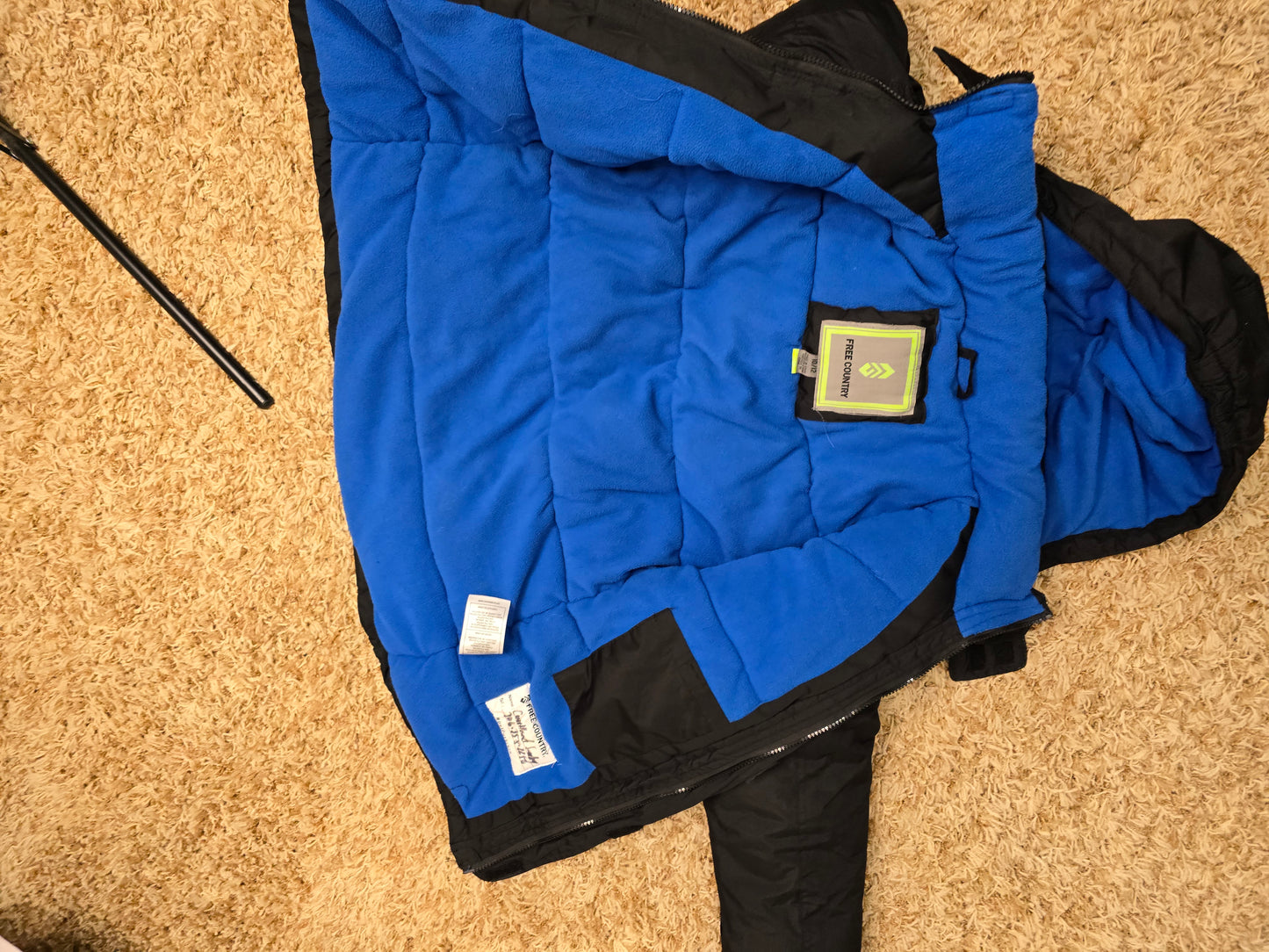 Puffy winter coat 10/12 image 5