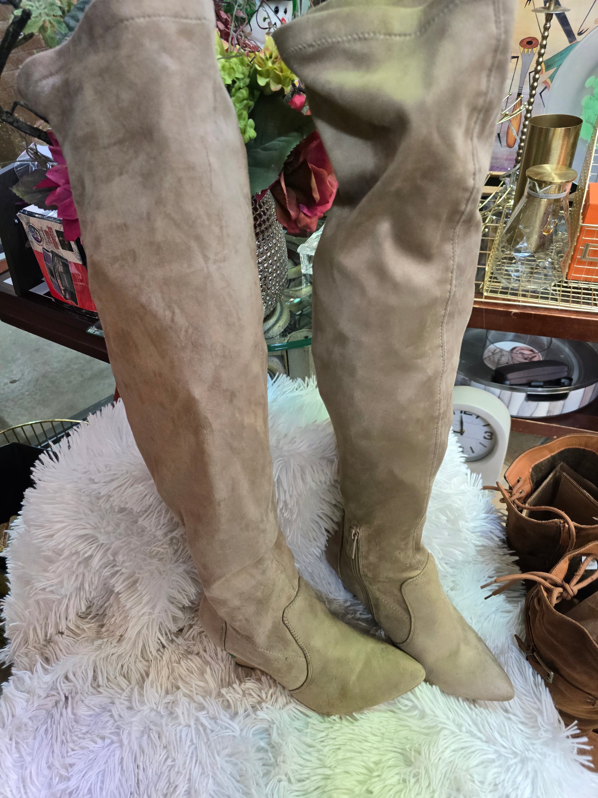 Knee high boots size 8.5 image 5