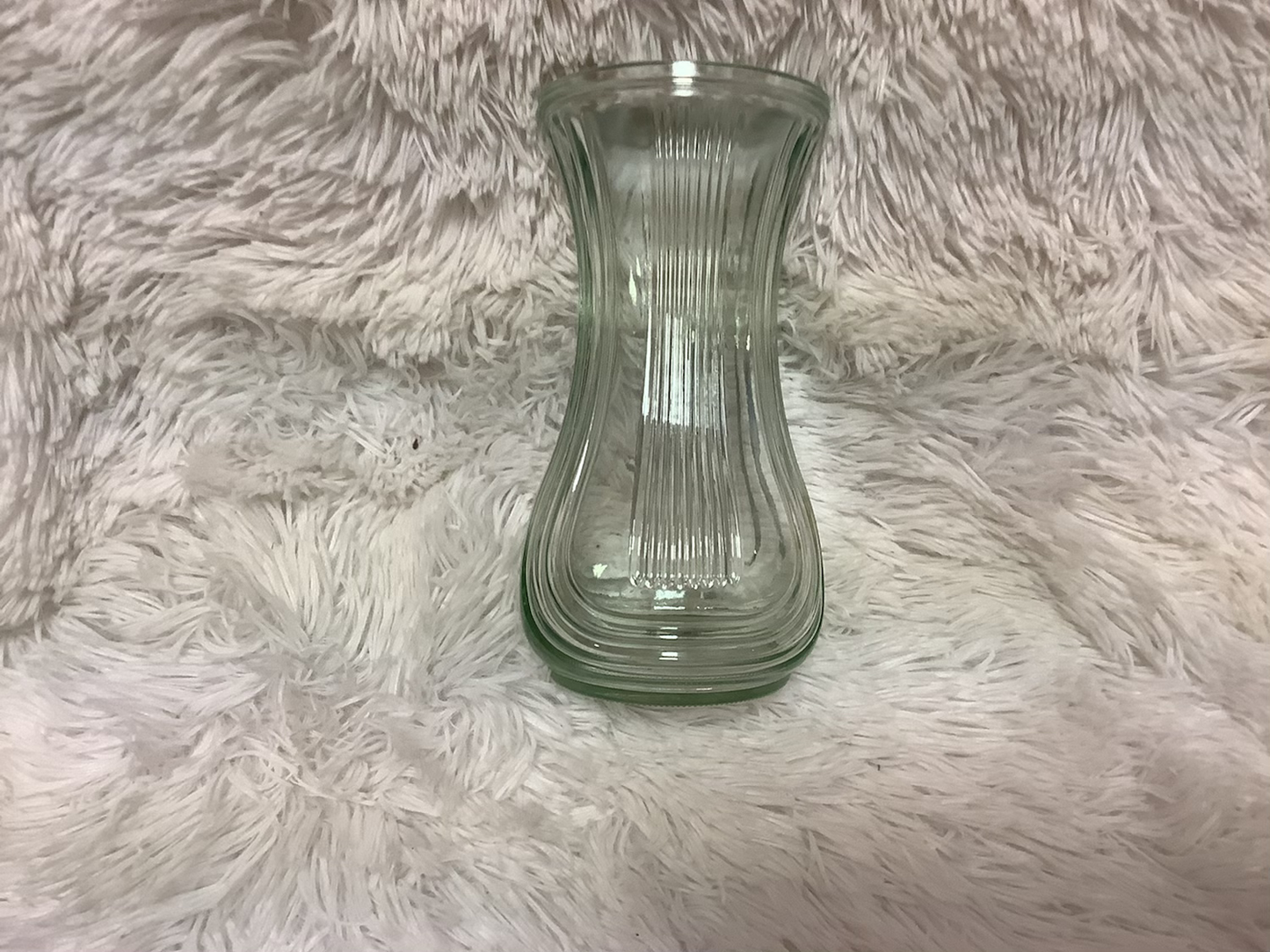 8.5 inch clear glass vase image 0