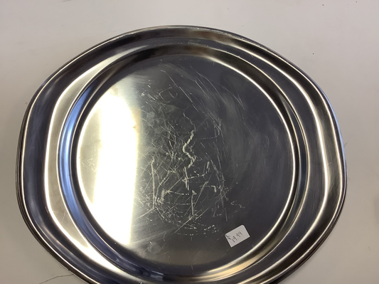 silver color serving tray image 0
