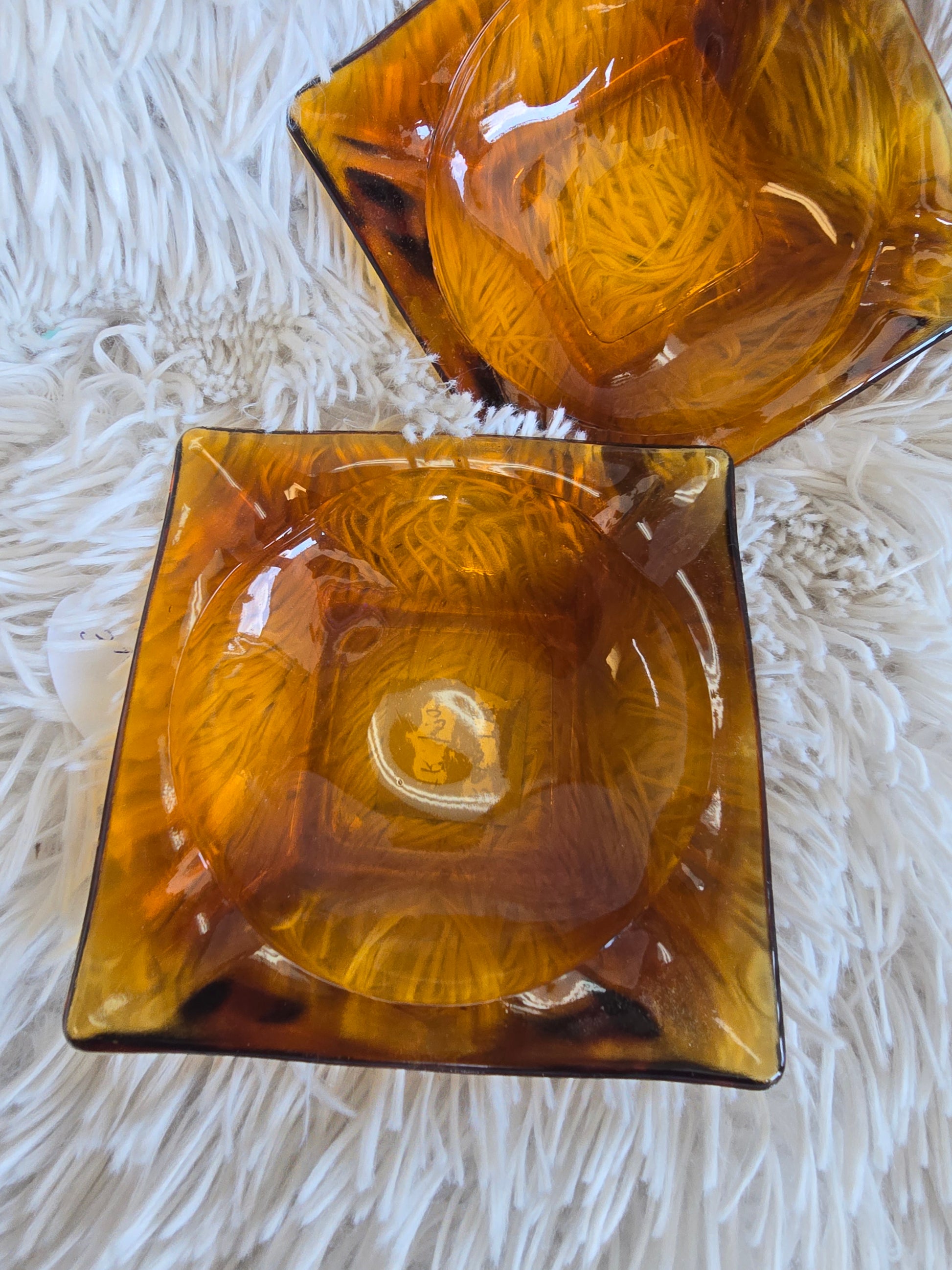 Vintage amber glass ash tray image 6