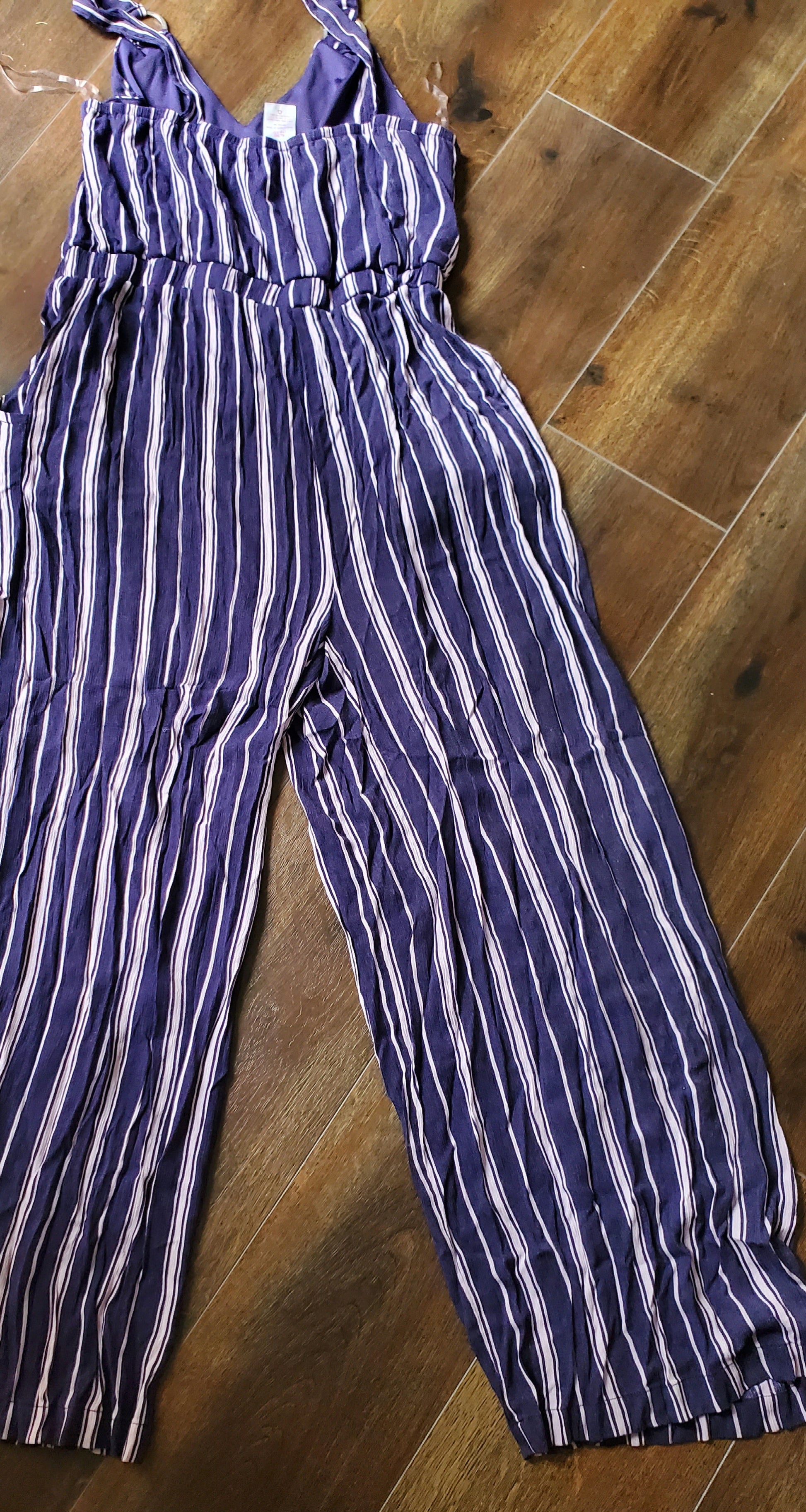 Women all in one romper  size XL image 6