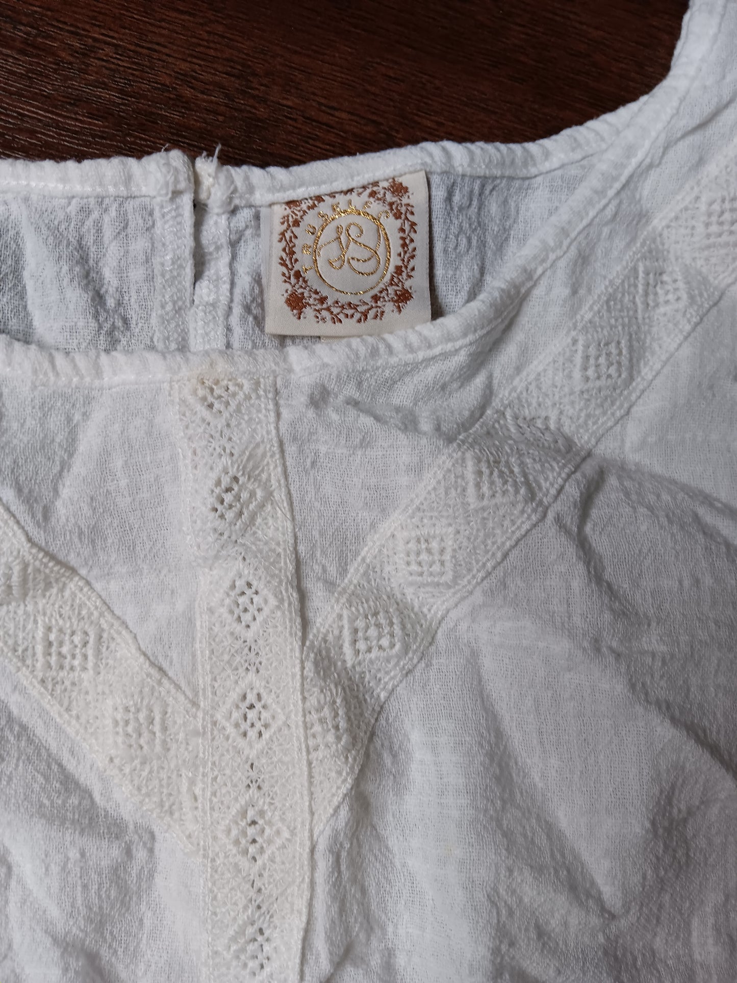 Girl white blouse size Large image 2