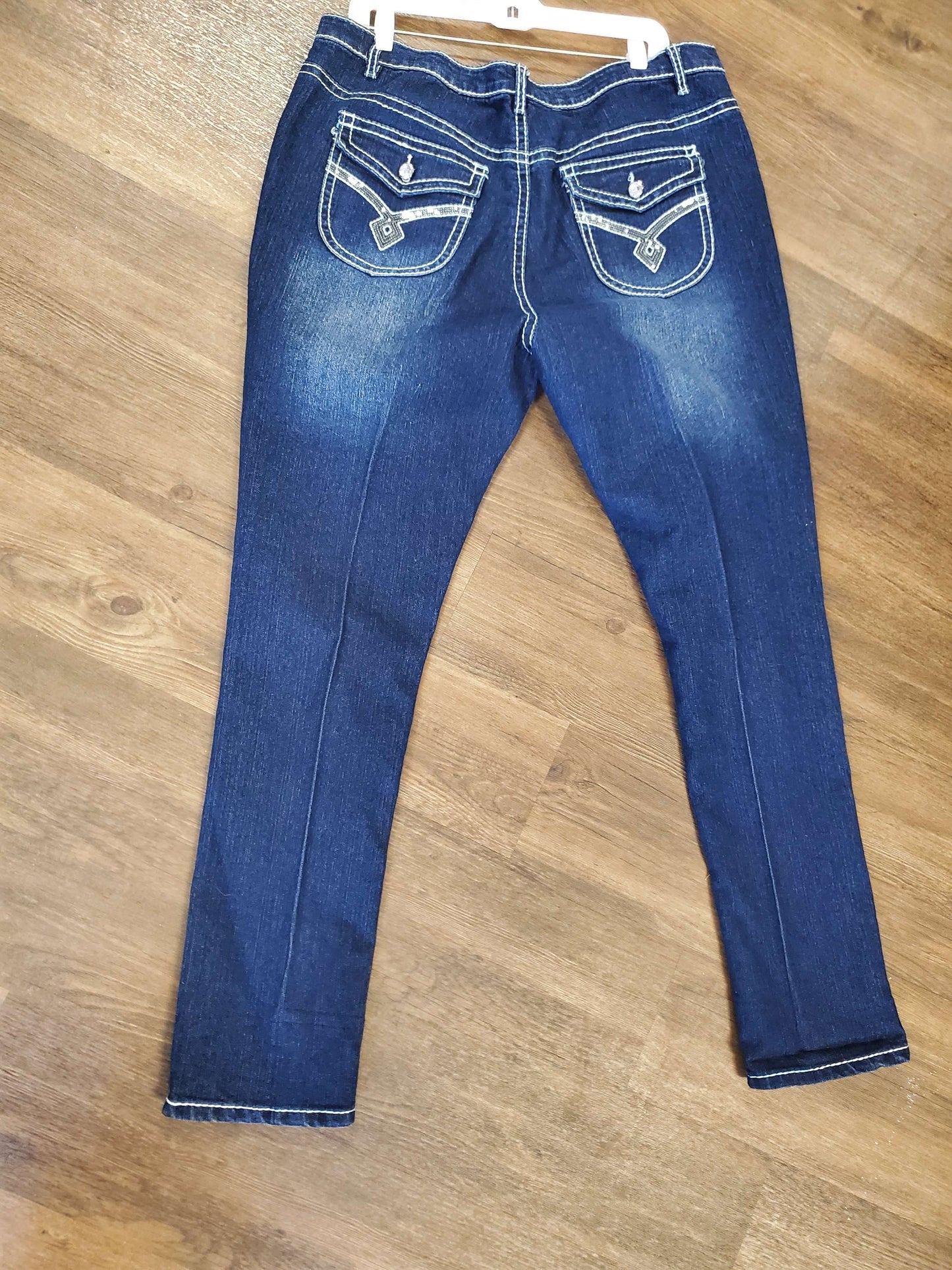 Hip star woman jeans size 24 image 2
