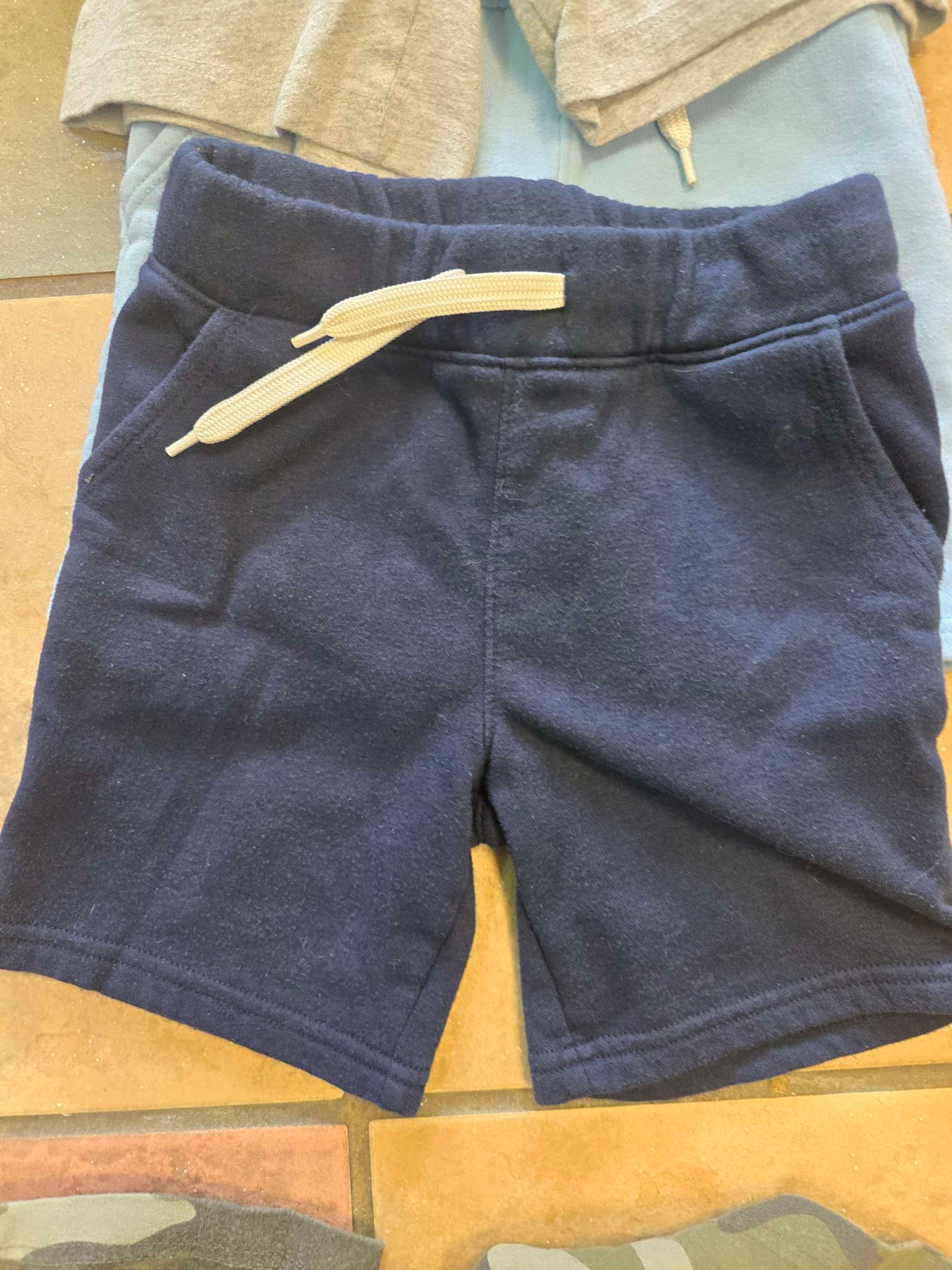 Boy 4t shorts bundle image 2