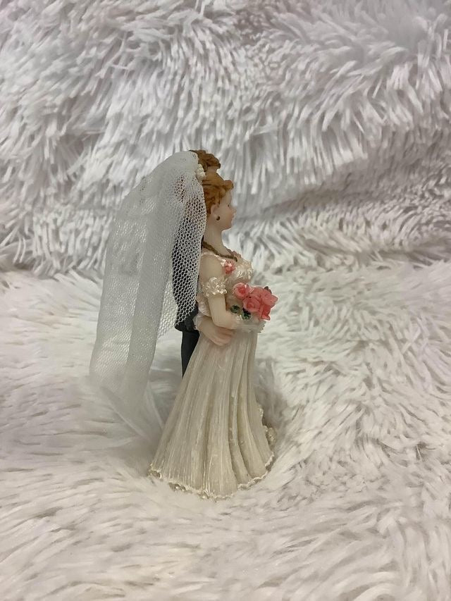 Wedding cake topper image 0