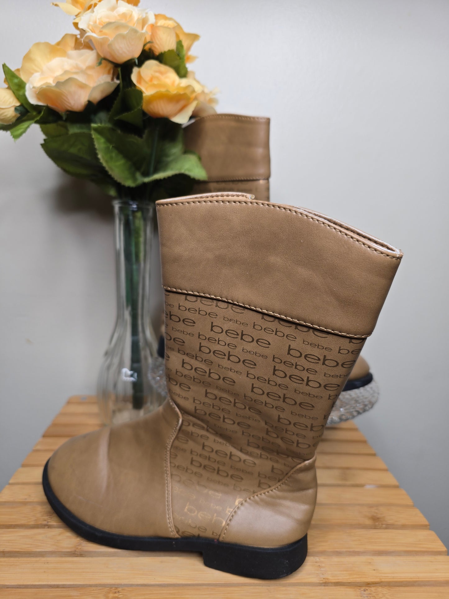 Girl boots Bebe size 12 image 4