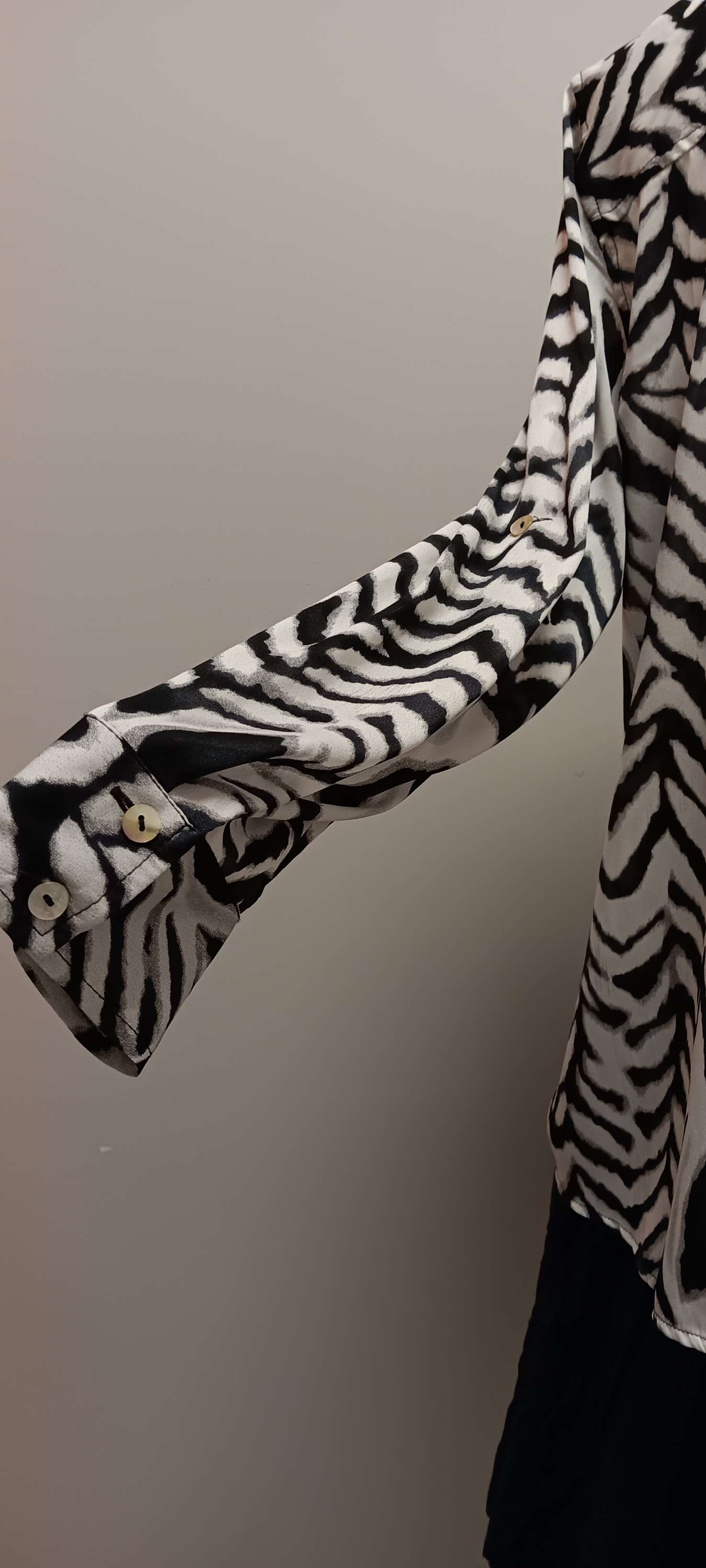 Zebra stripes dress barn blouse new with tag size 1X image 6