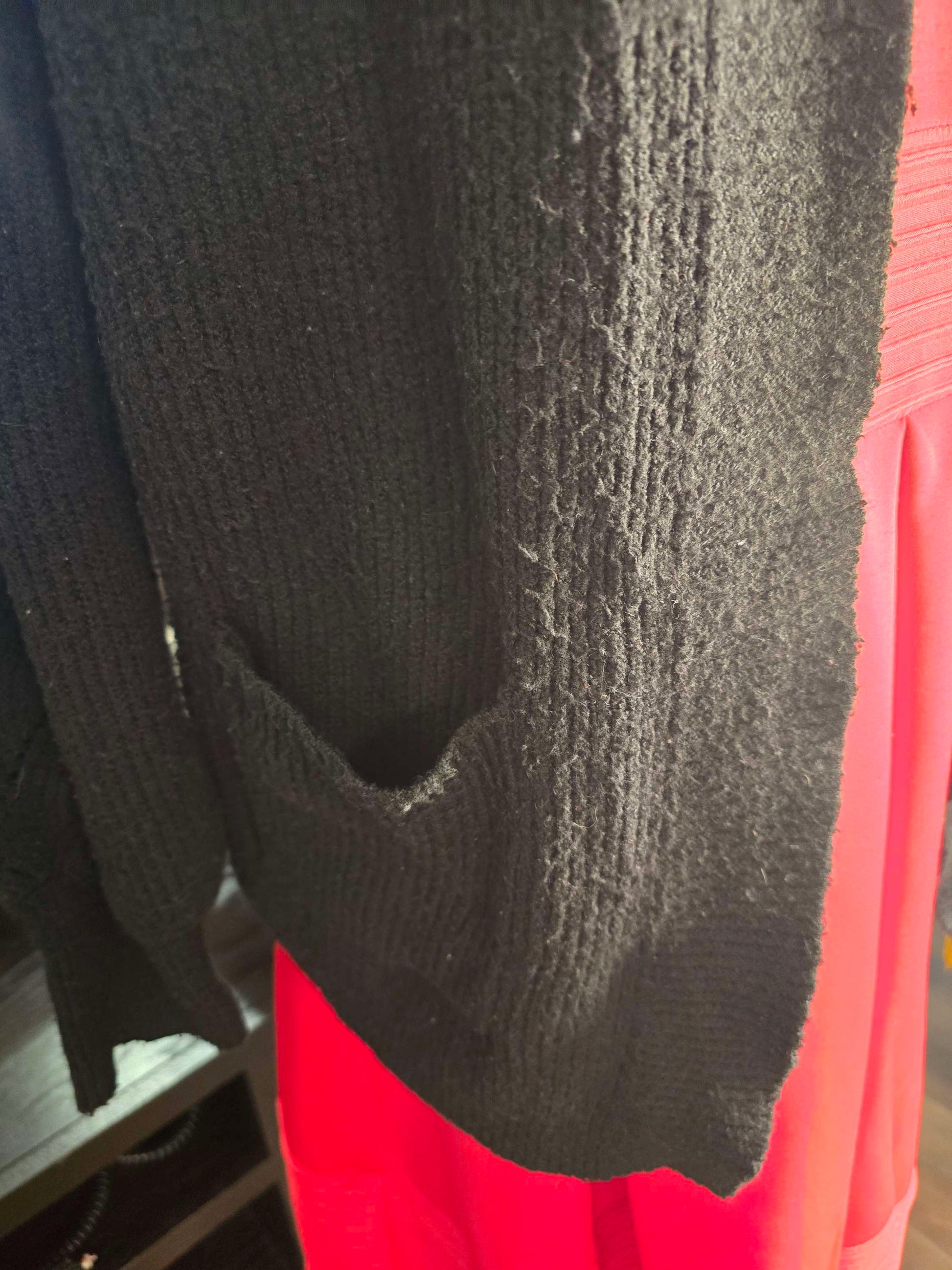Black sweater my Maurice size 2xl image 3