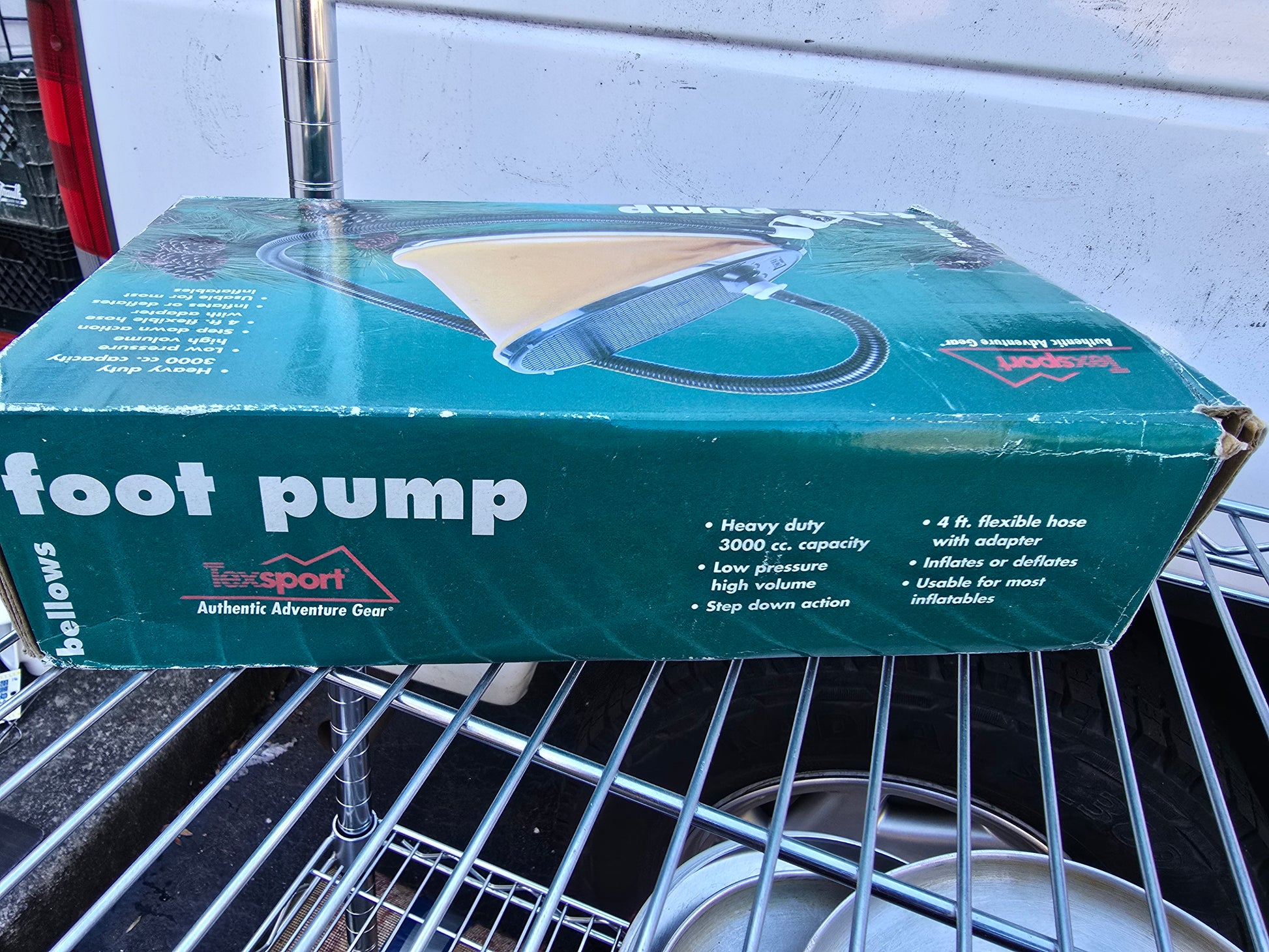 Foot pump vintage image 3