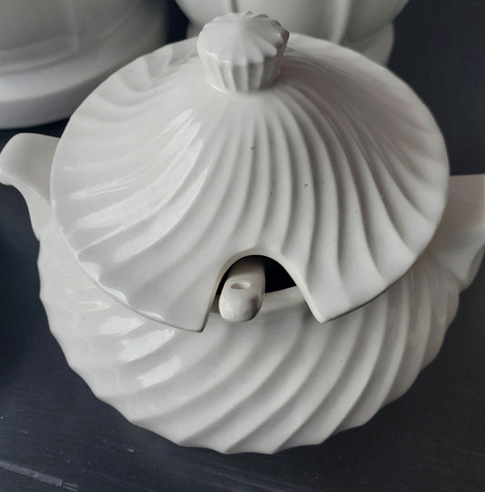 Medium size 2 piece white sugar bowl set image 0