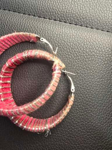 Earring image 3