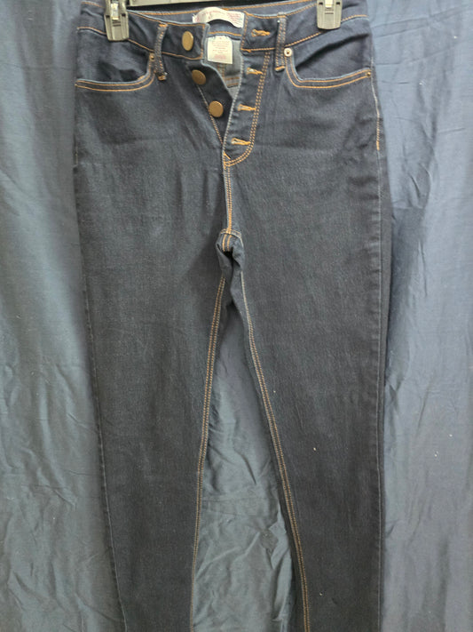 No boundaries blue jeans size 9 image 0