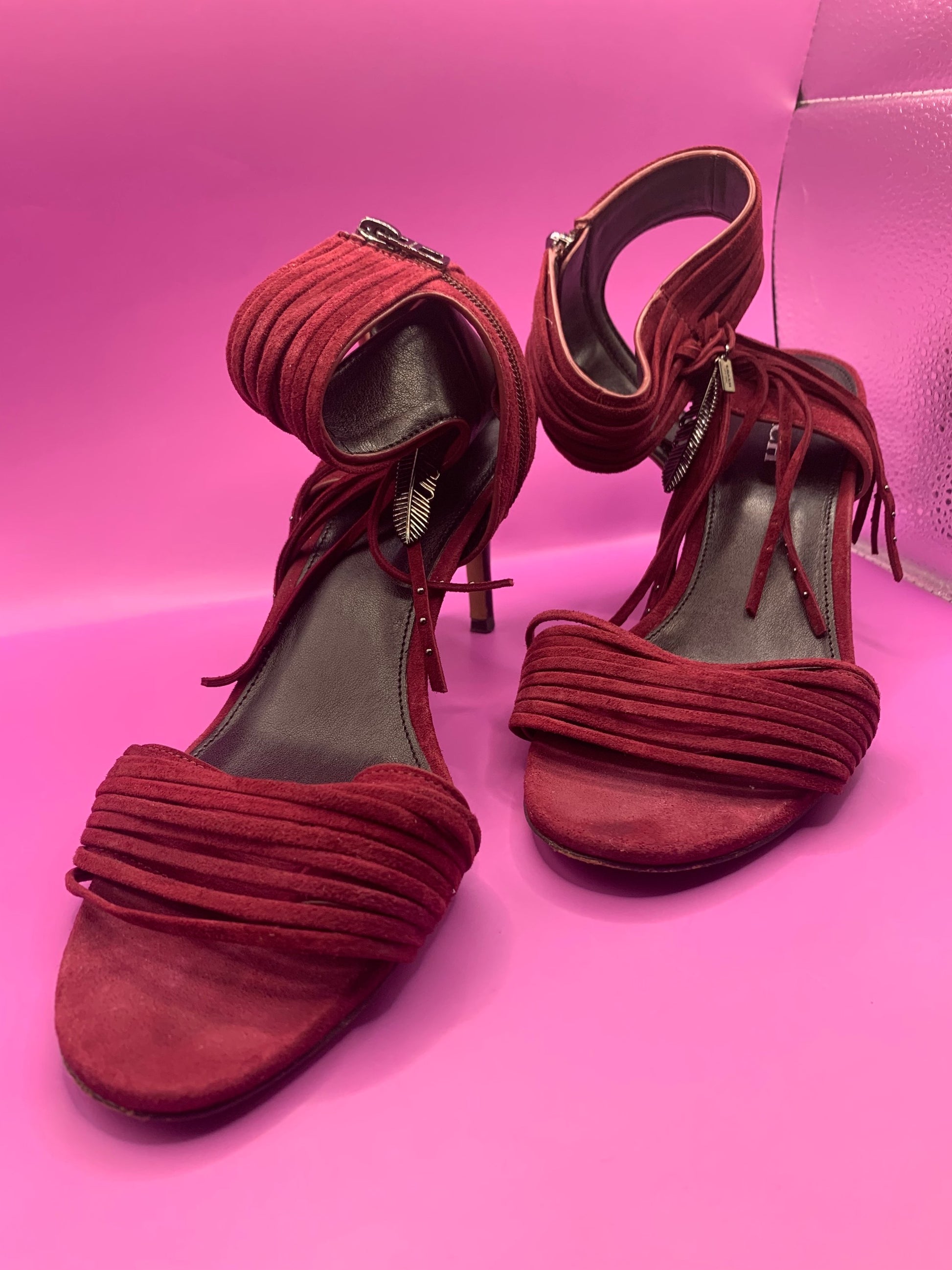 Coach slipper, Authentic coach burgundy heel slipper ( size 11B) image 6