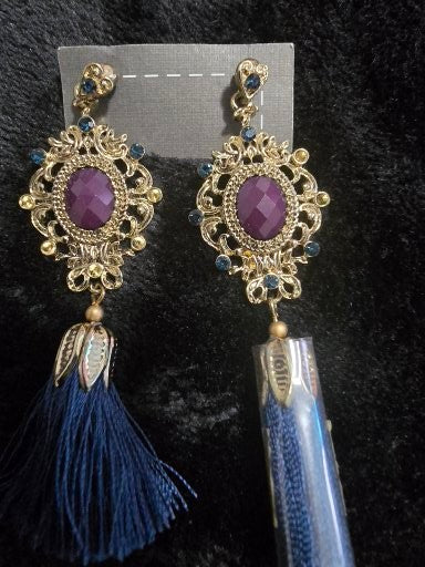 Earring image 0