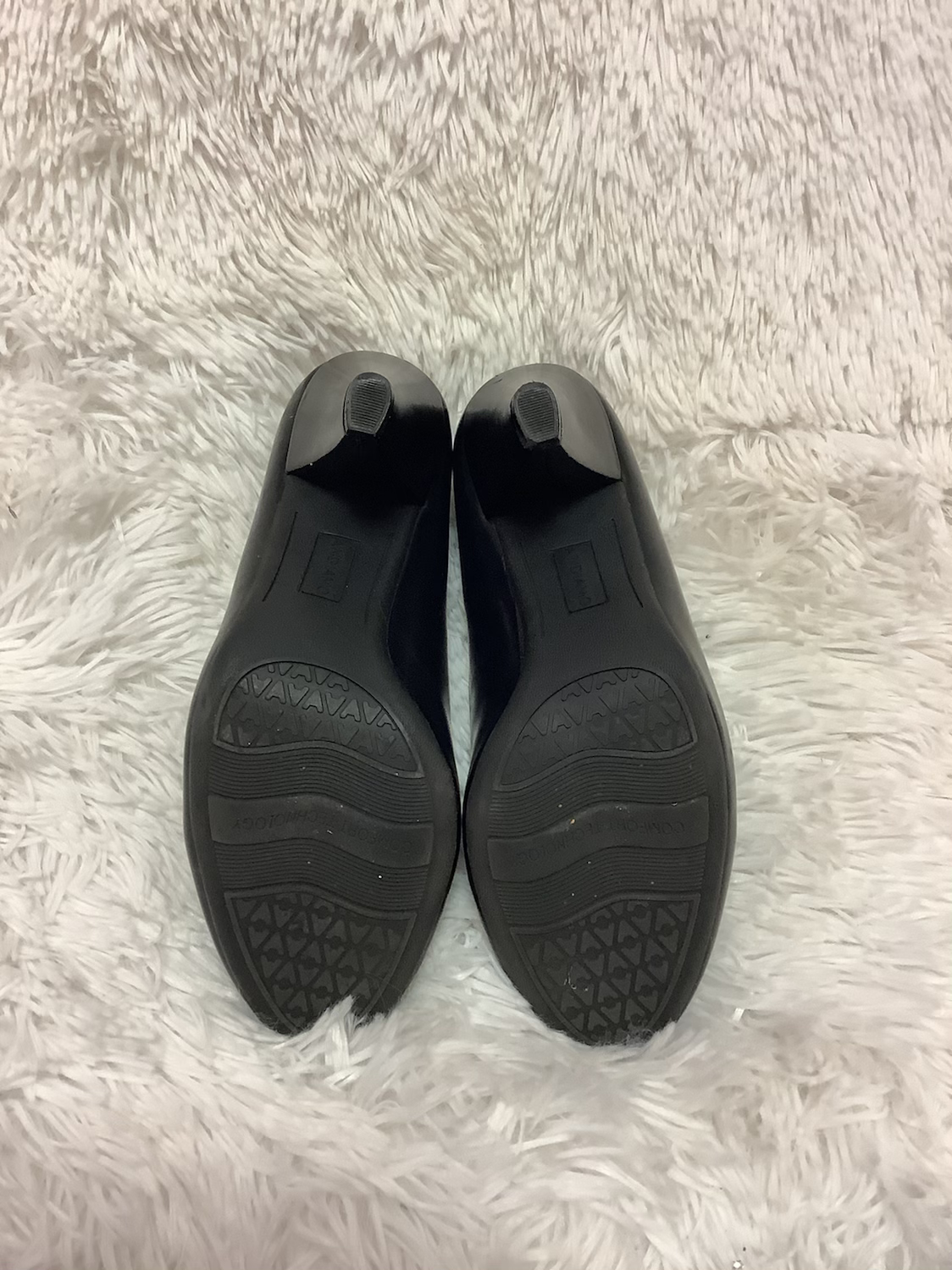 Andiamo Black heels size 7 image 2
