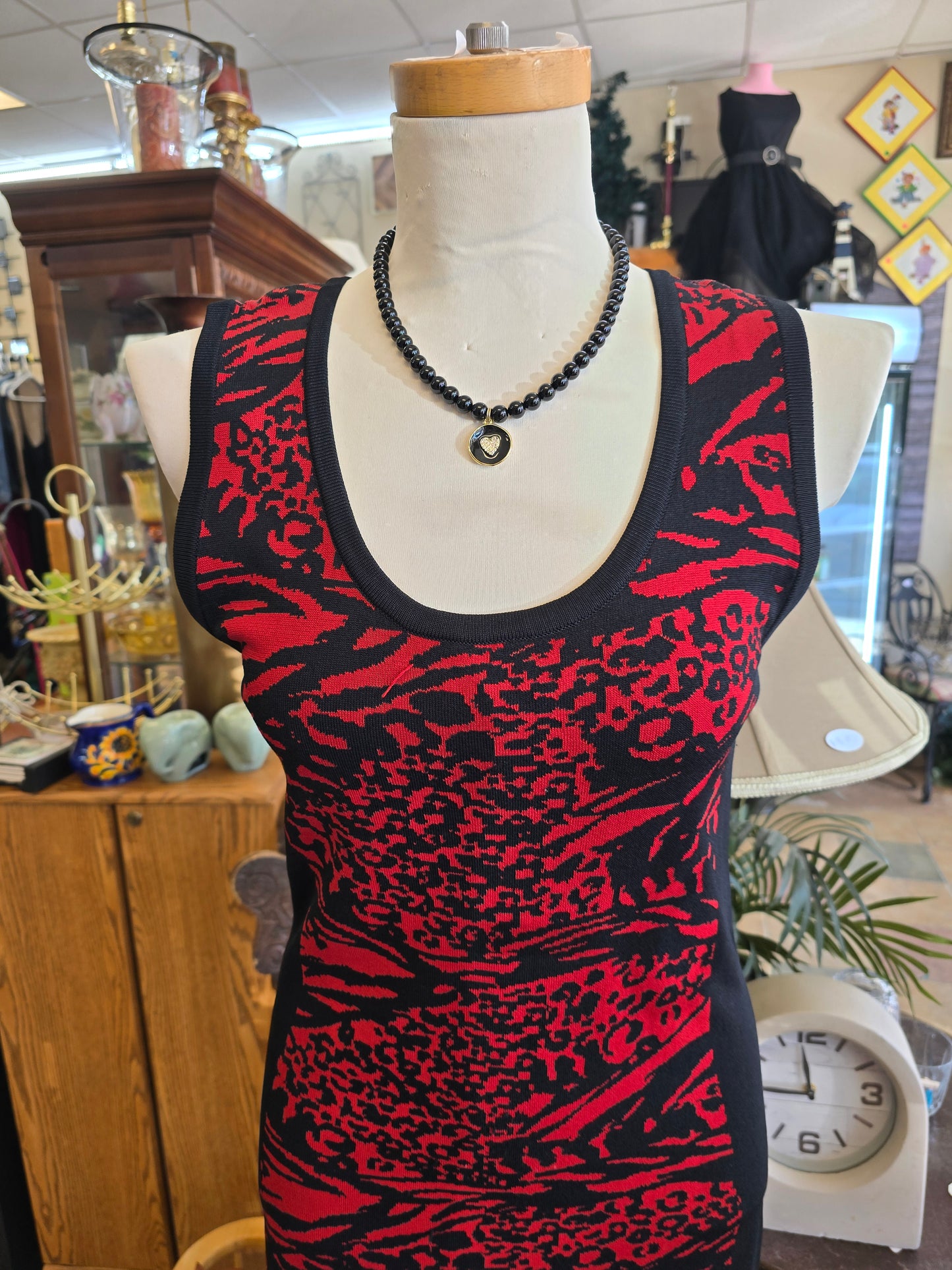 Black and red stretch dress size M image 3