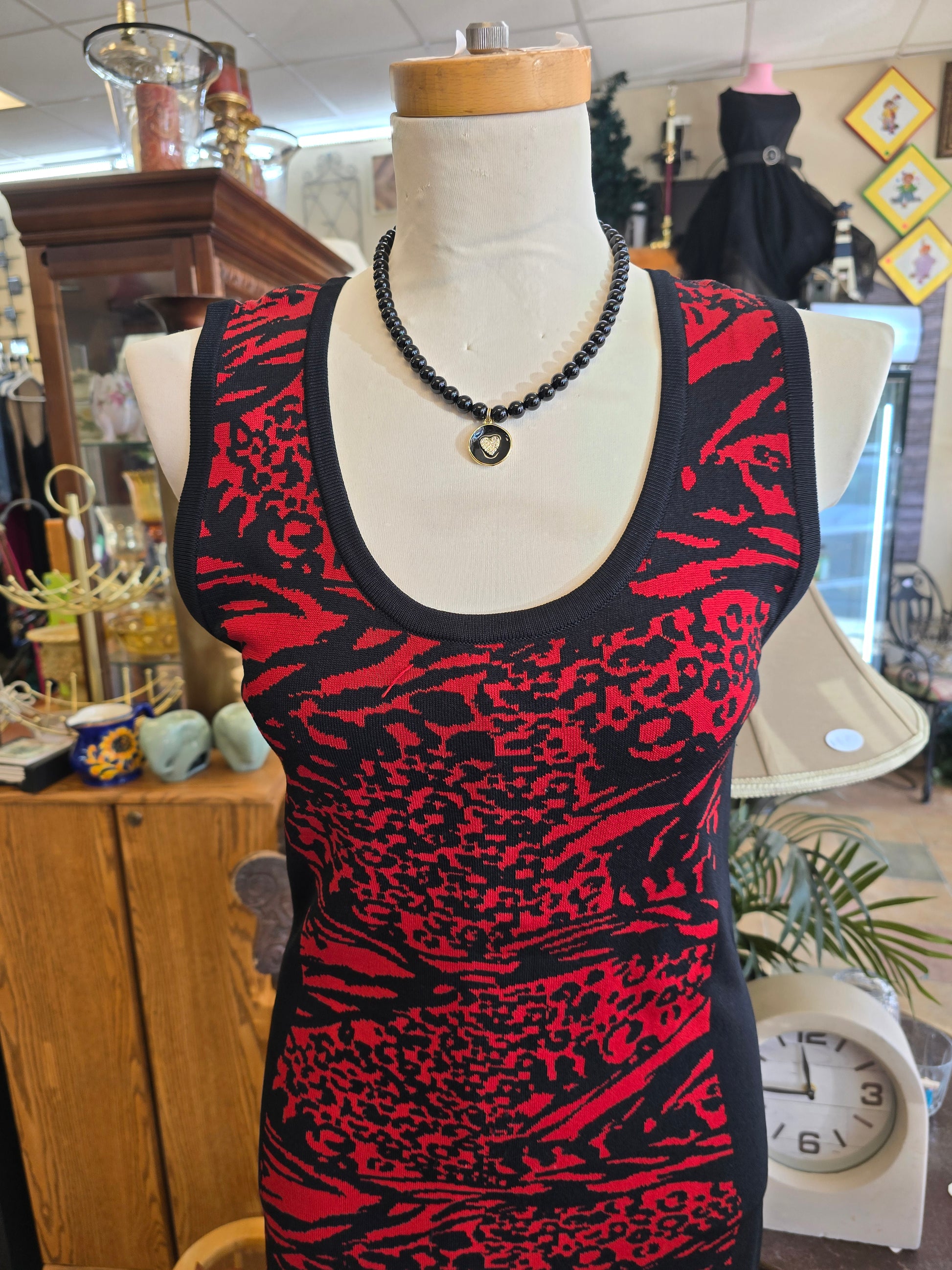 Black and red stretch dress size M image 3