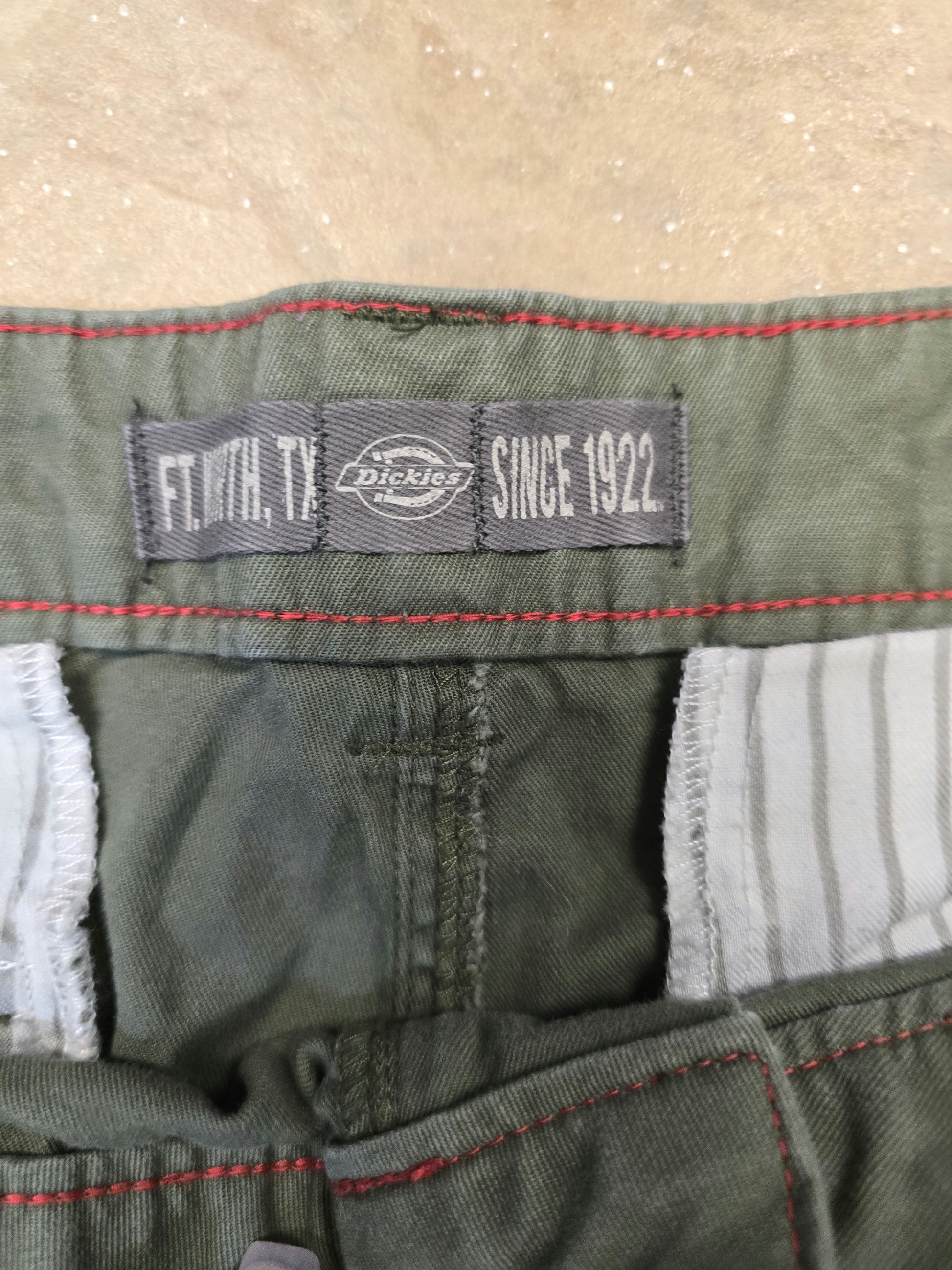 Dickies army green multi pocket pants 14R image 4