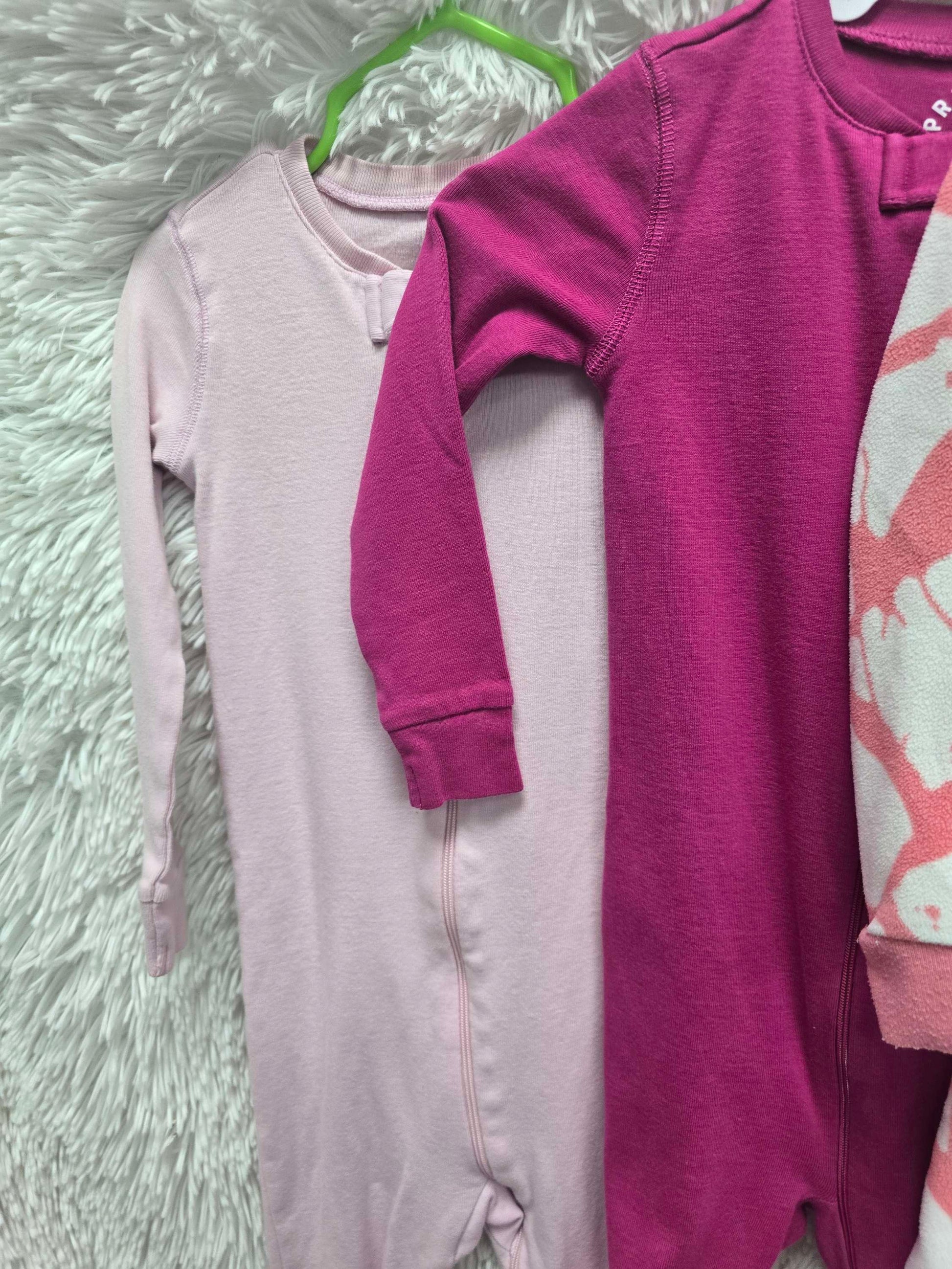 Set of 3 girl onsies 3T image 4