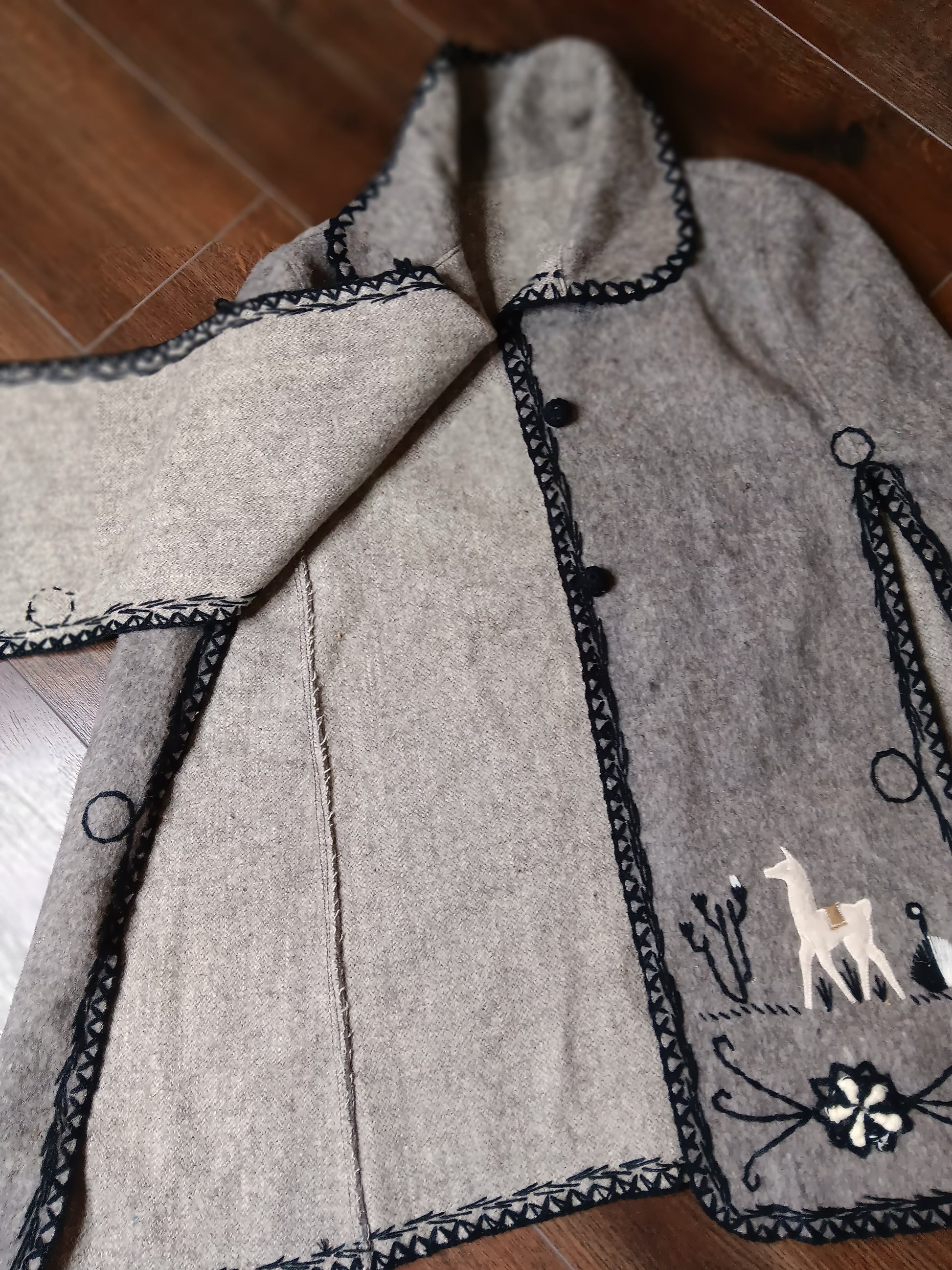 Authentic Gray and black alpaca poncho image 5