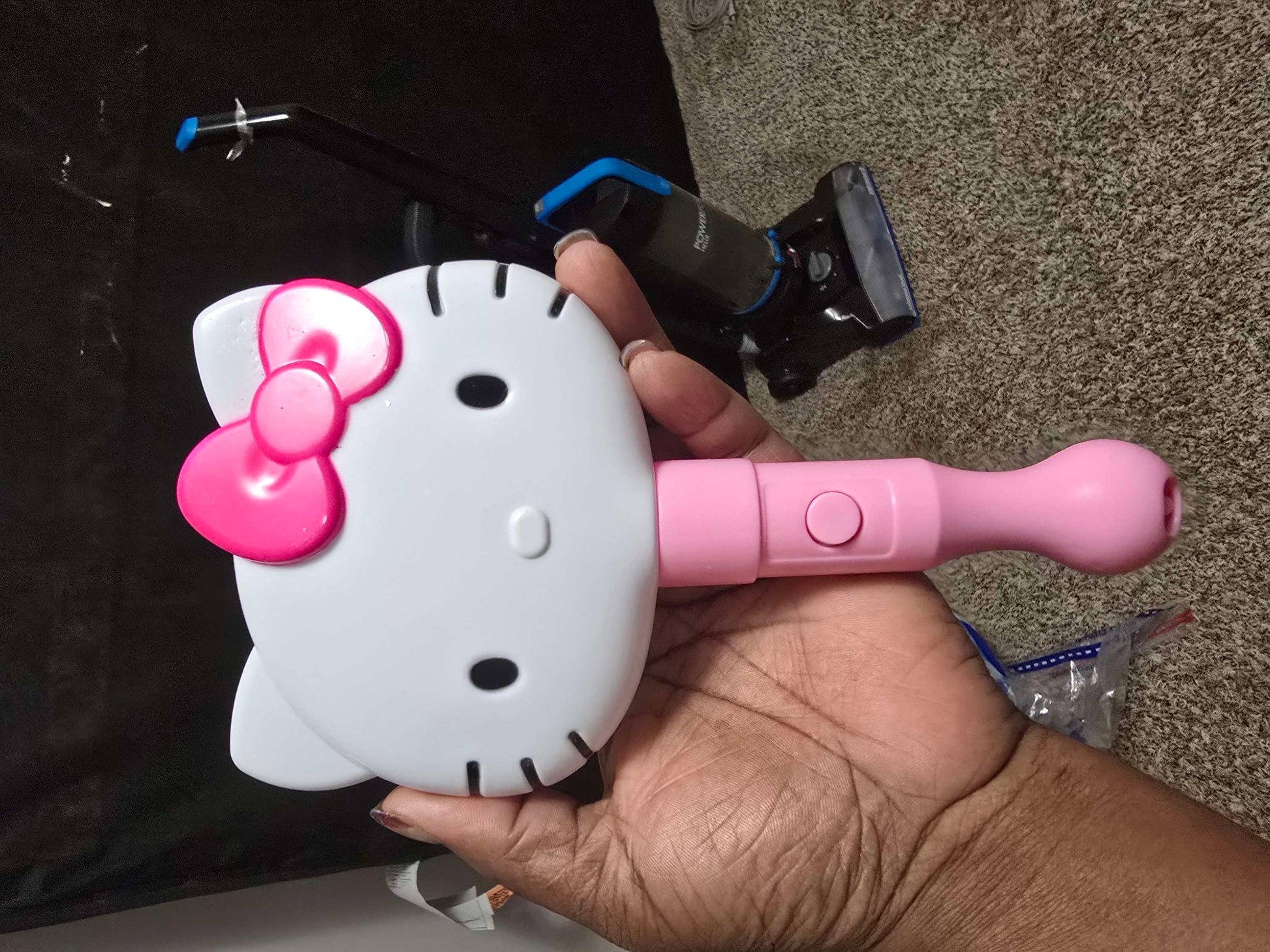 Hello Kitty lighted mirror image 0