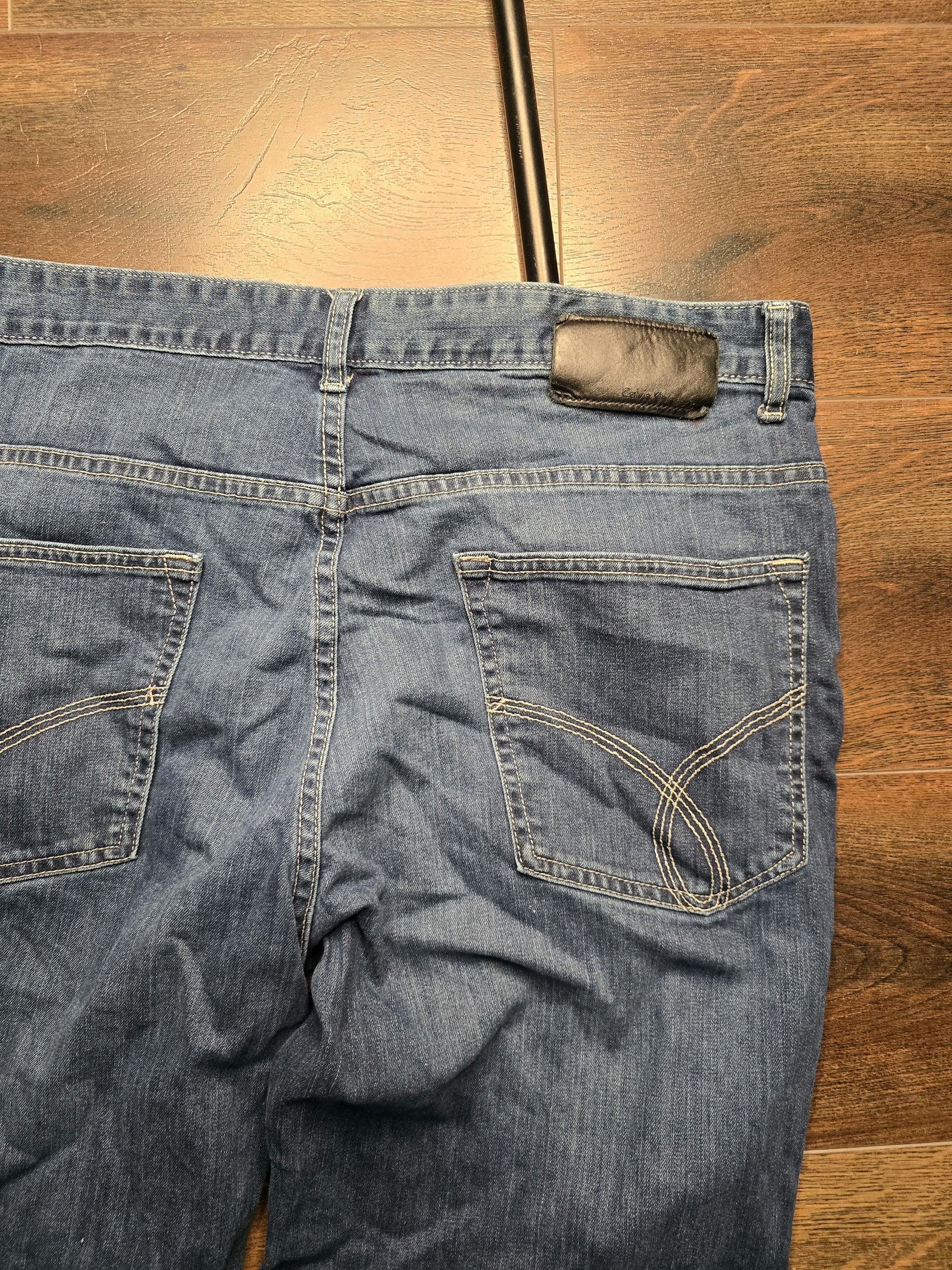 Calvin Klein men denim 38x32 image 8