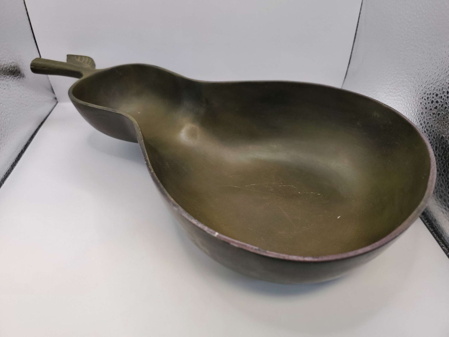 Pear shaped bowl 16x9 inches image 2