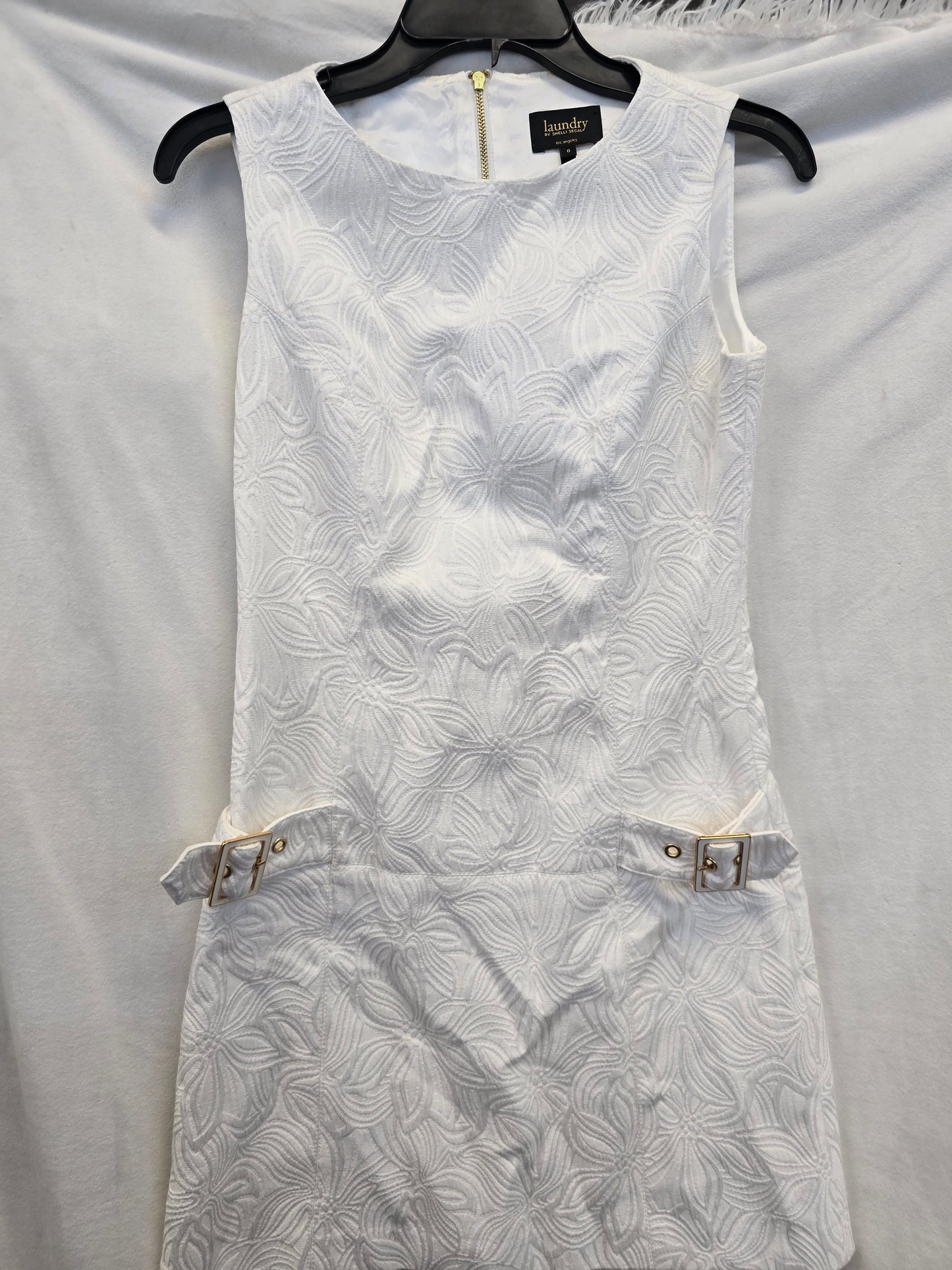 White above knee dress image 0