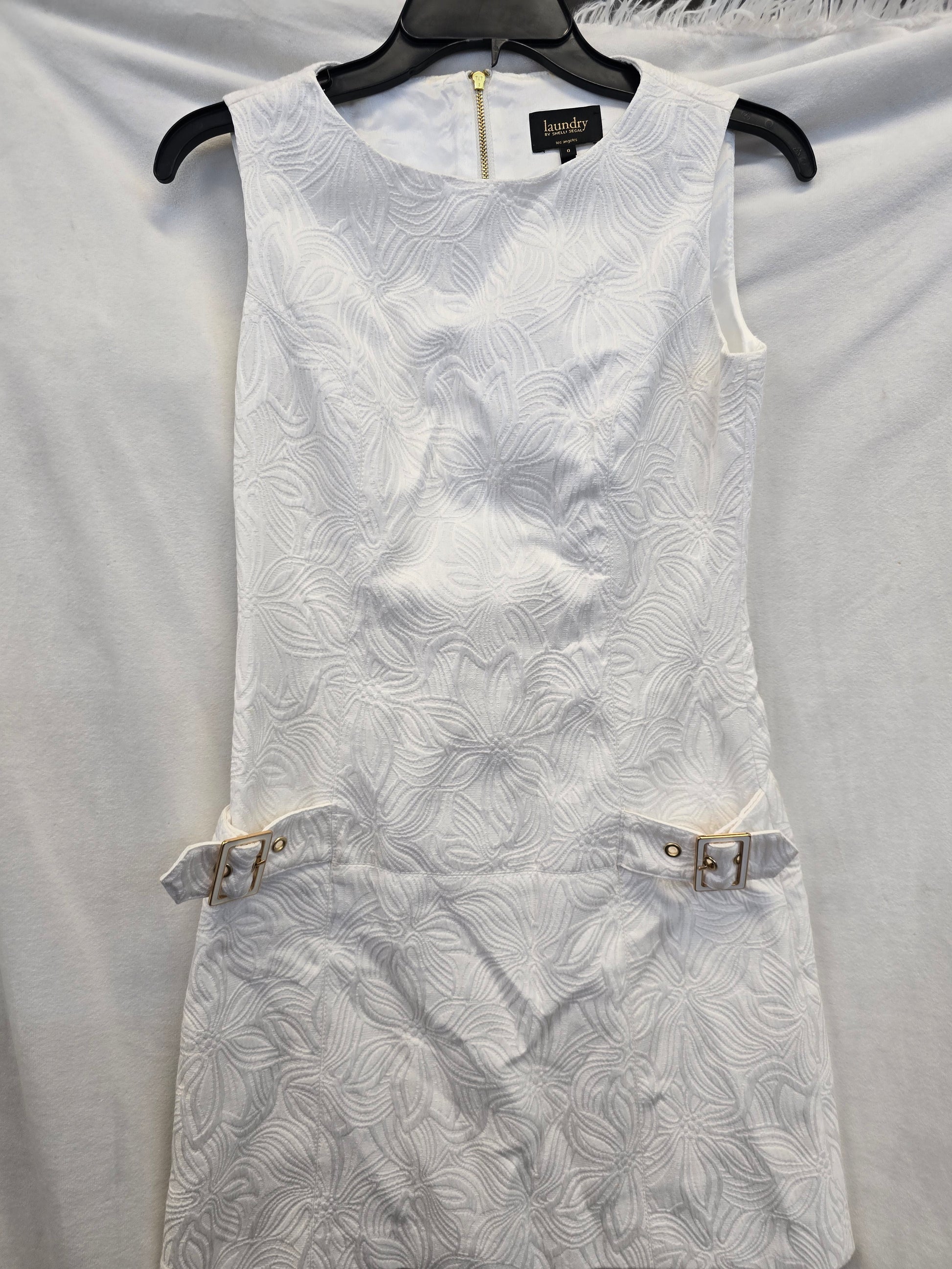 White above knee dress image 0