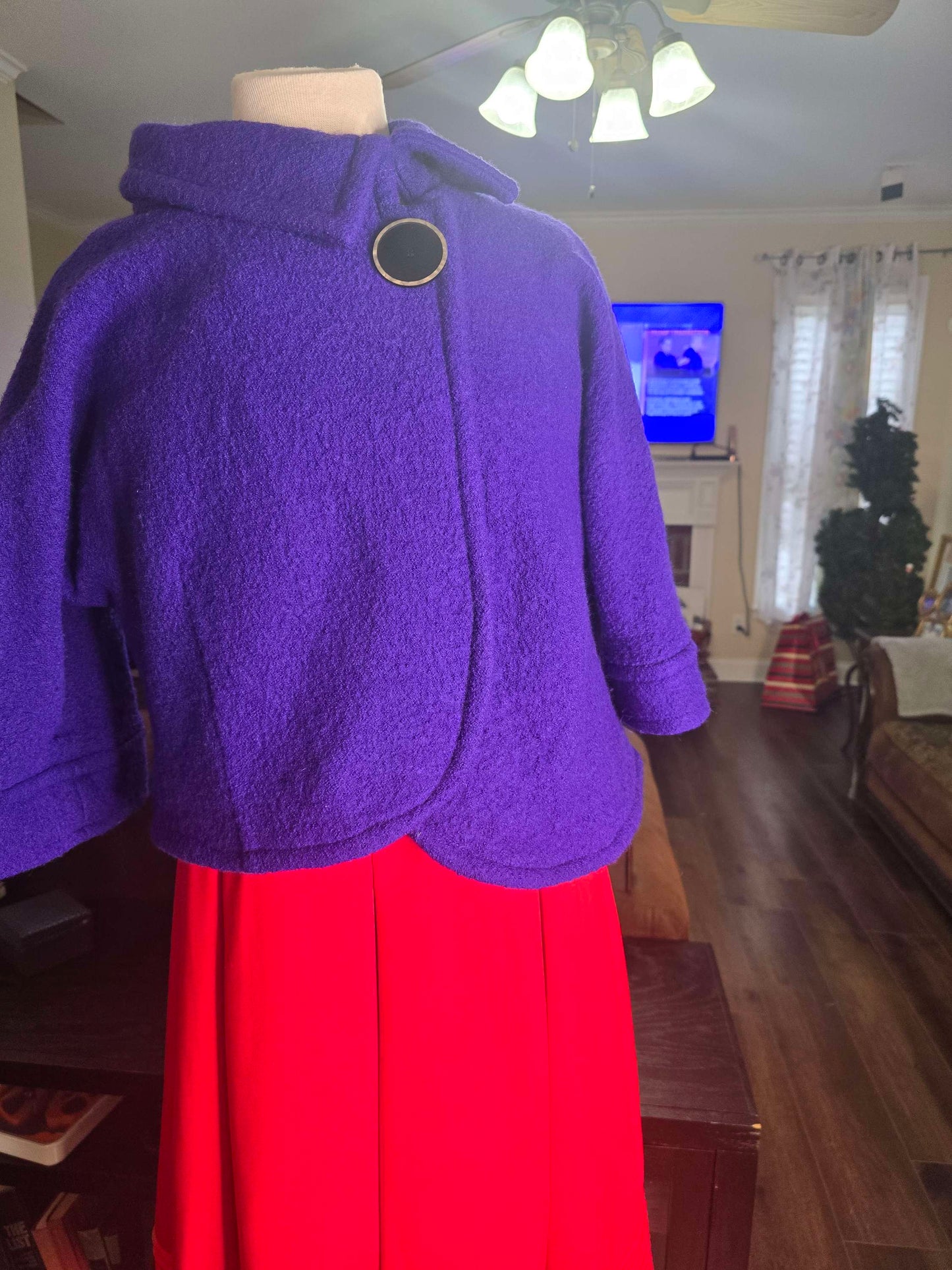 Purple coat/blazer/jacket image 4