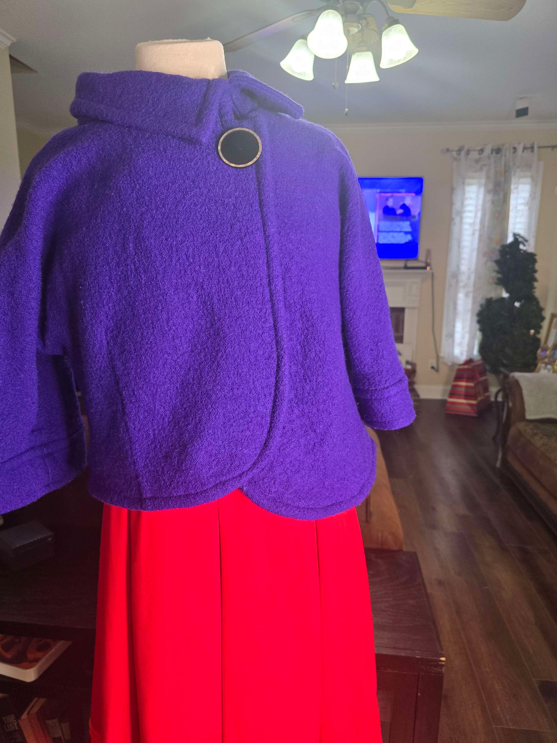 Purple coat/blazer/jacket image 4