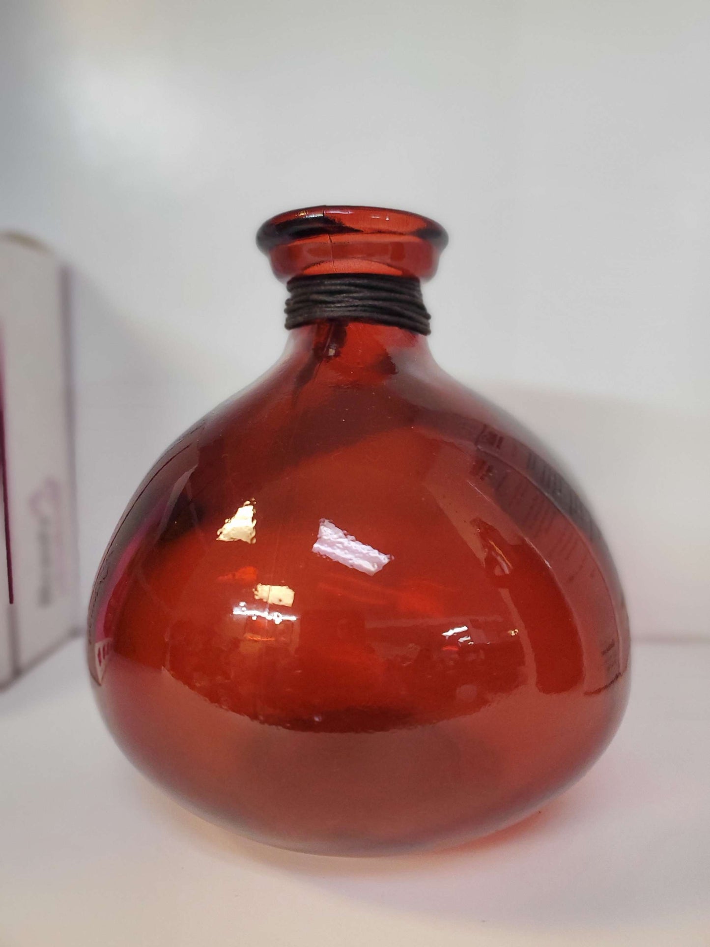 Red hand spun glass decorative vase 7in tall image 0