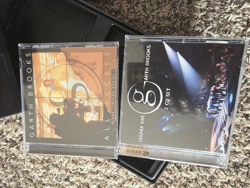 Garth Brooks “The Limited Series” Collector’s Box Set image 3