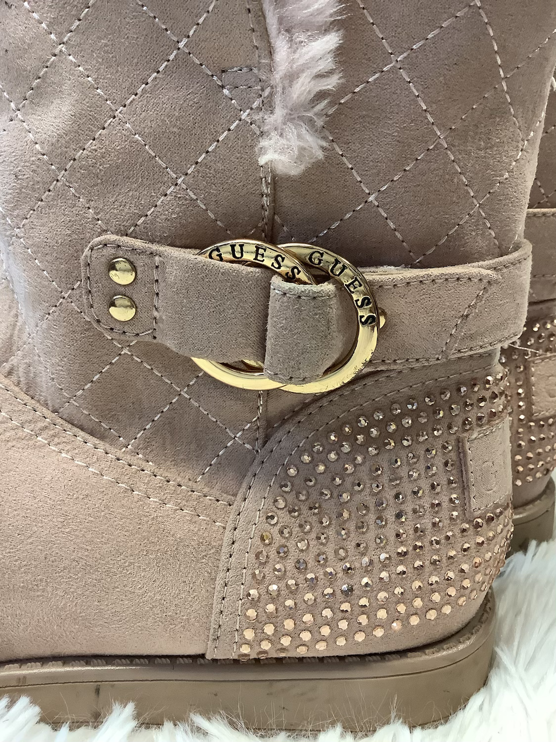 Pink fluffy guess boots size 7 image 3
