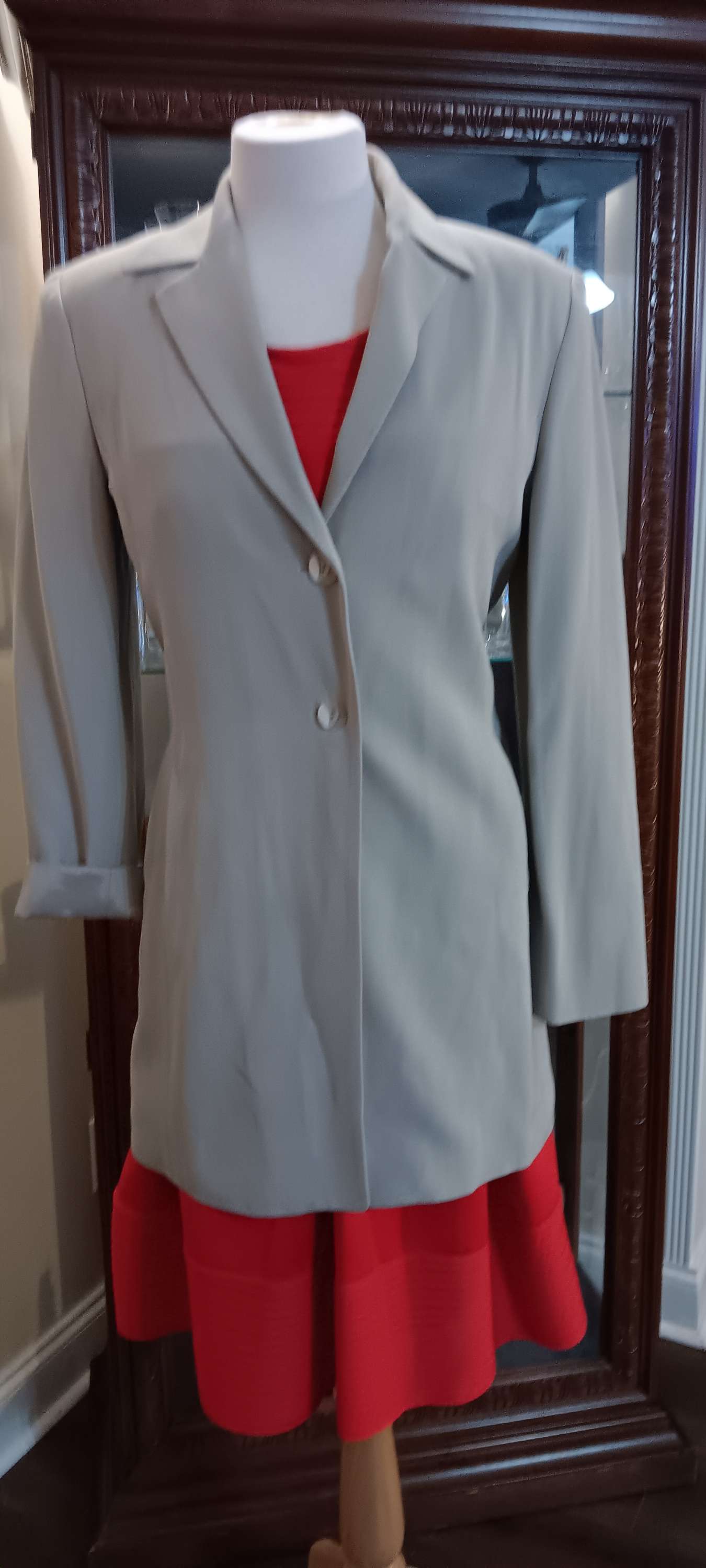 Georgia Size 8 women blazer image 0