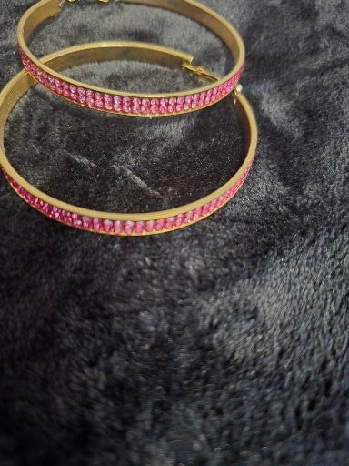 Earring image 2