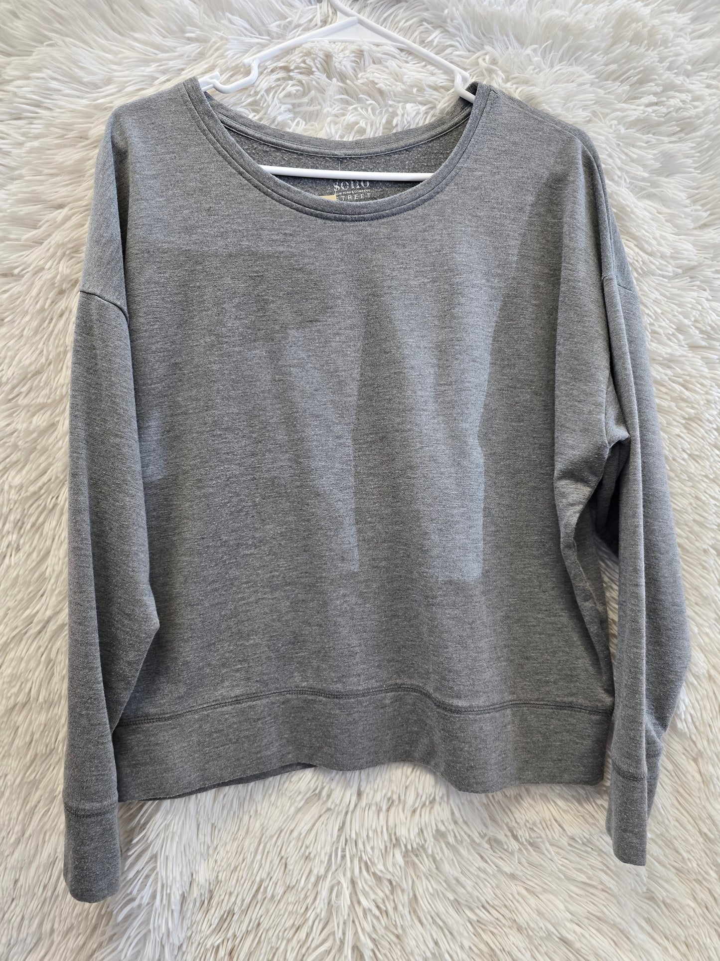 Gray sweater  M image 3