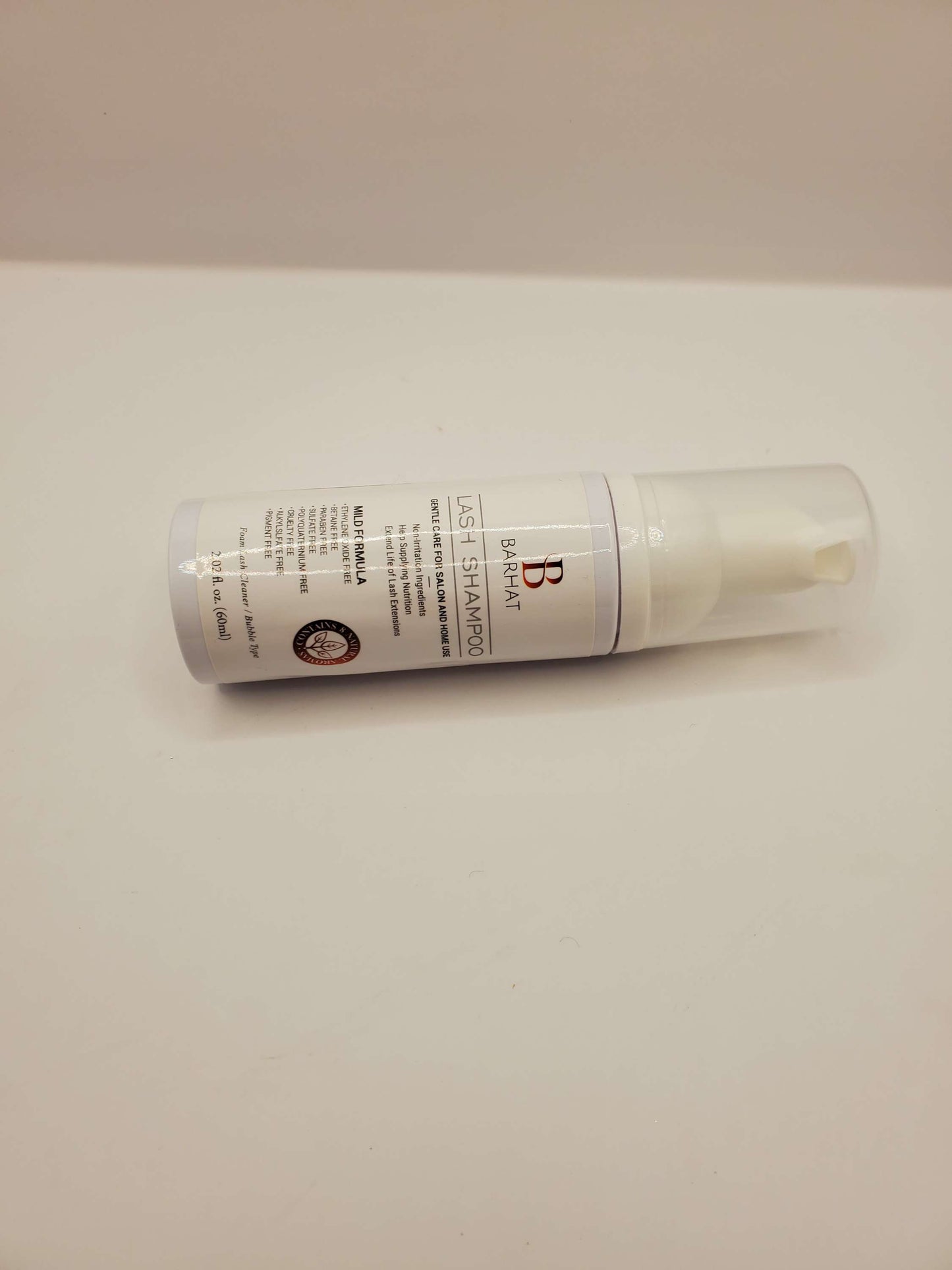 Lash shampoo and brush image 4